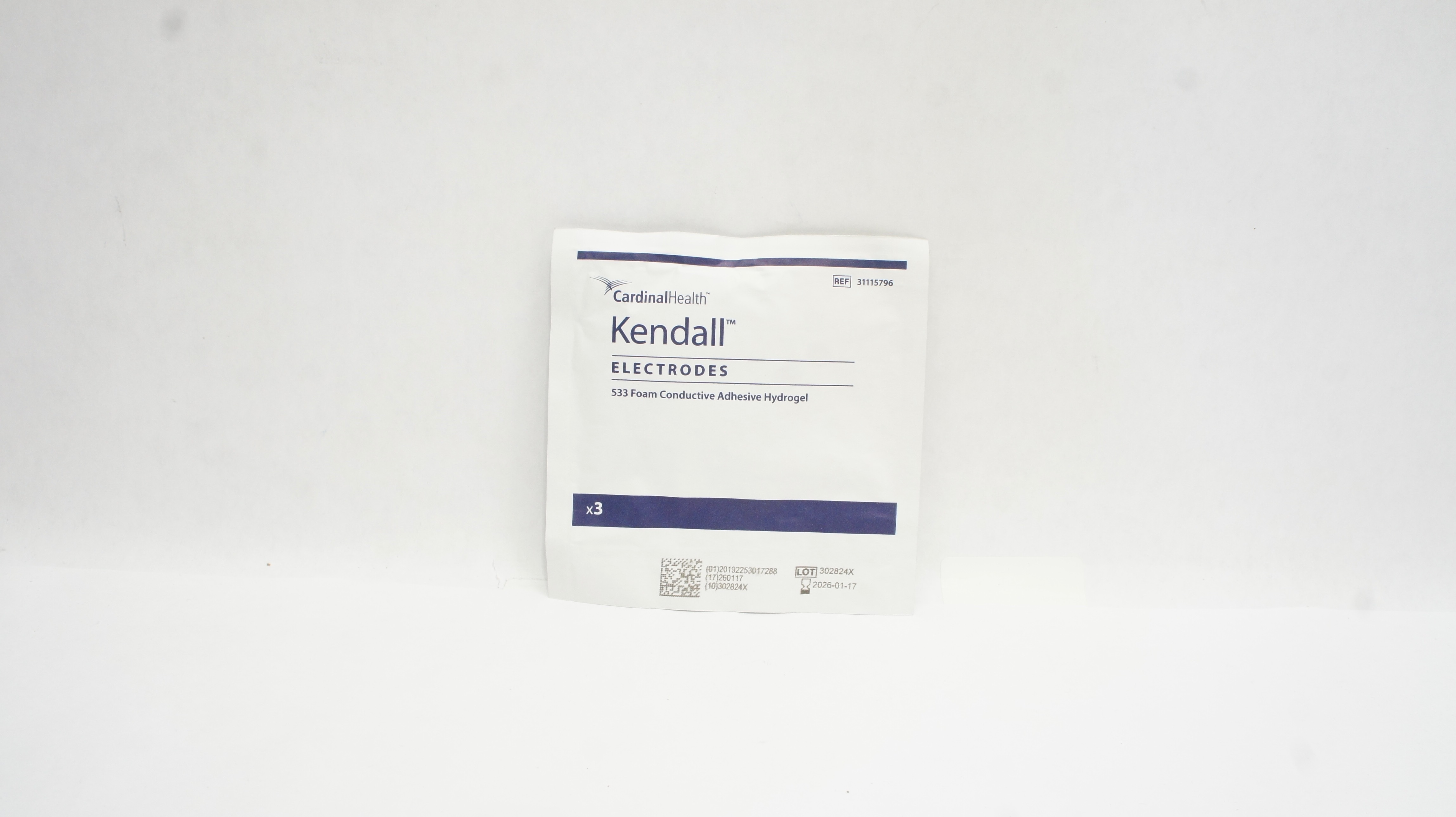 Cardinal Health 31115796 533 Foam Electrodes Adhesive Hydrogel - Pack of 3