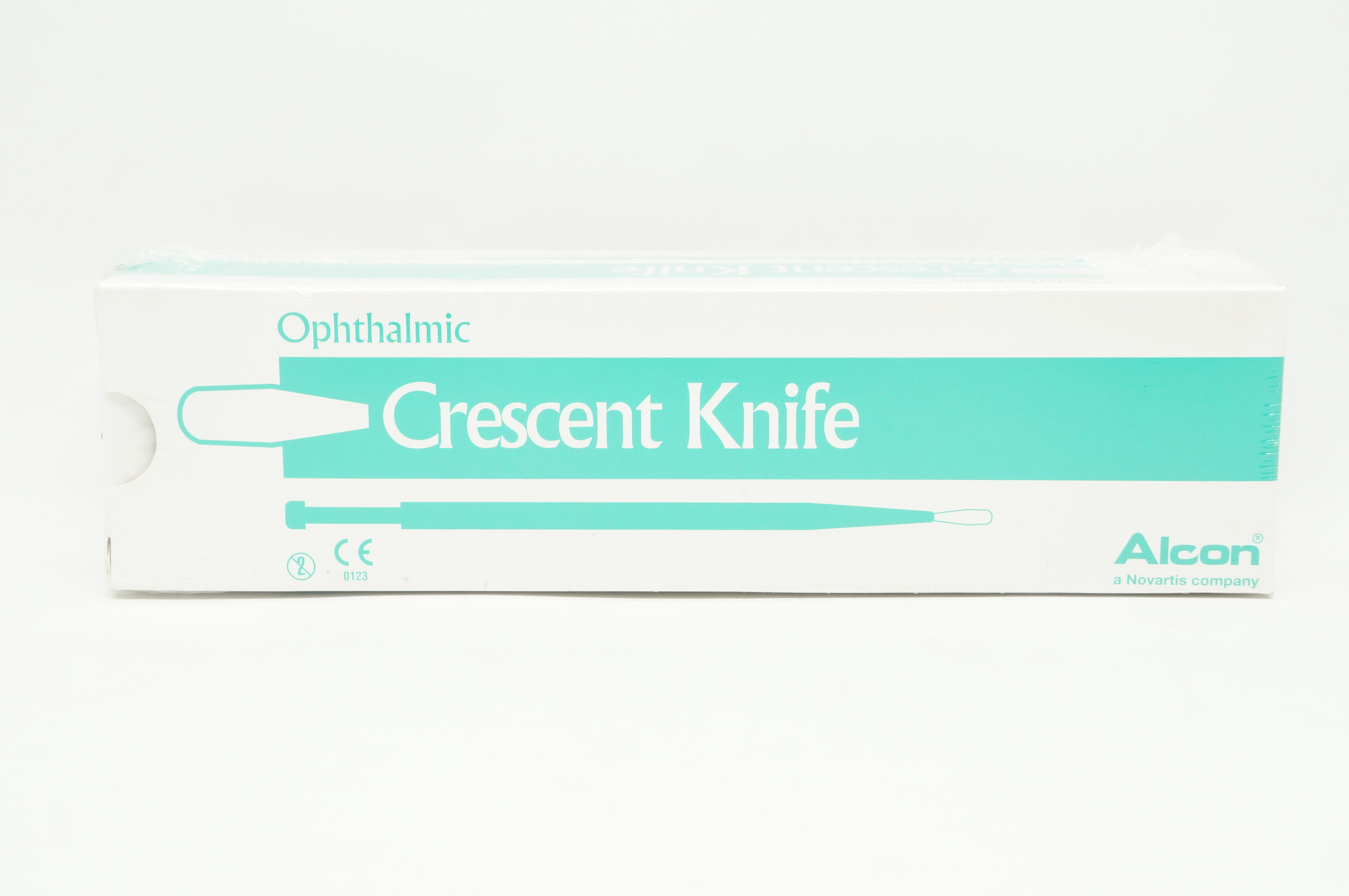 Alcon 8065990001 Novartis Ophthalmic Crescent Knife Straight - Box of 6