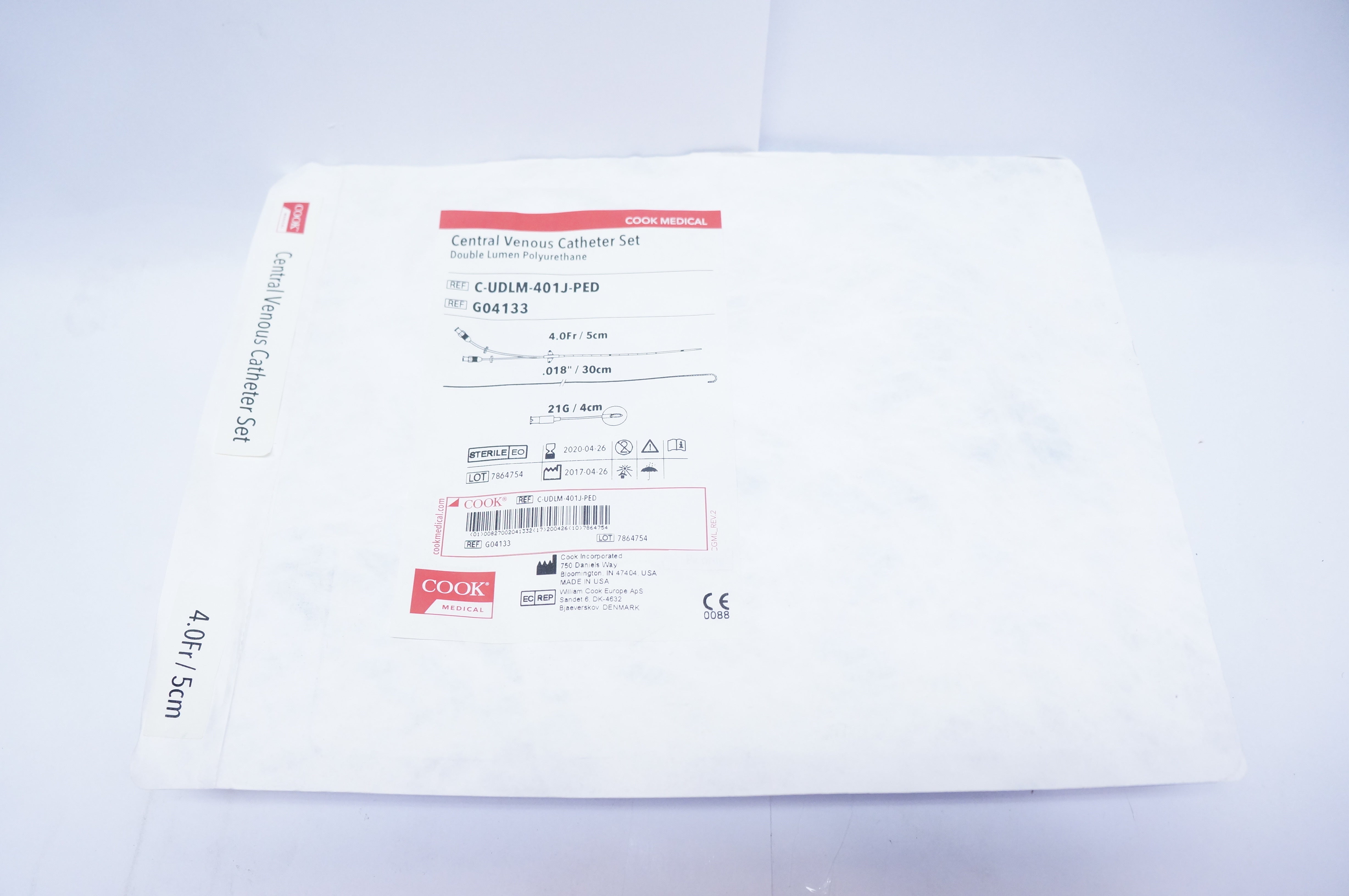 Cook G04133 Uncoated and Heparin-Coated Central Venous Catheters 4Fr/5cm (x)