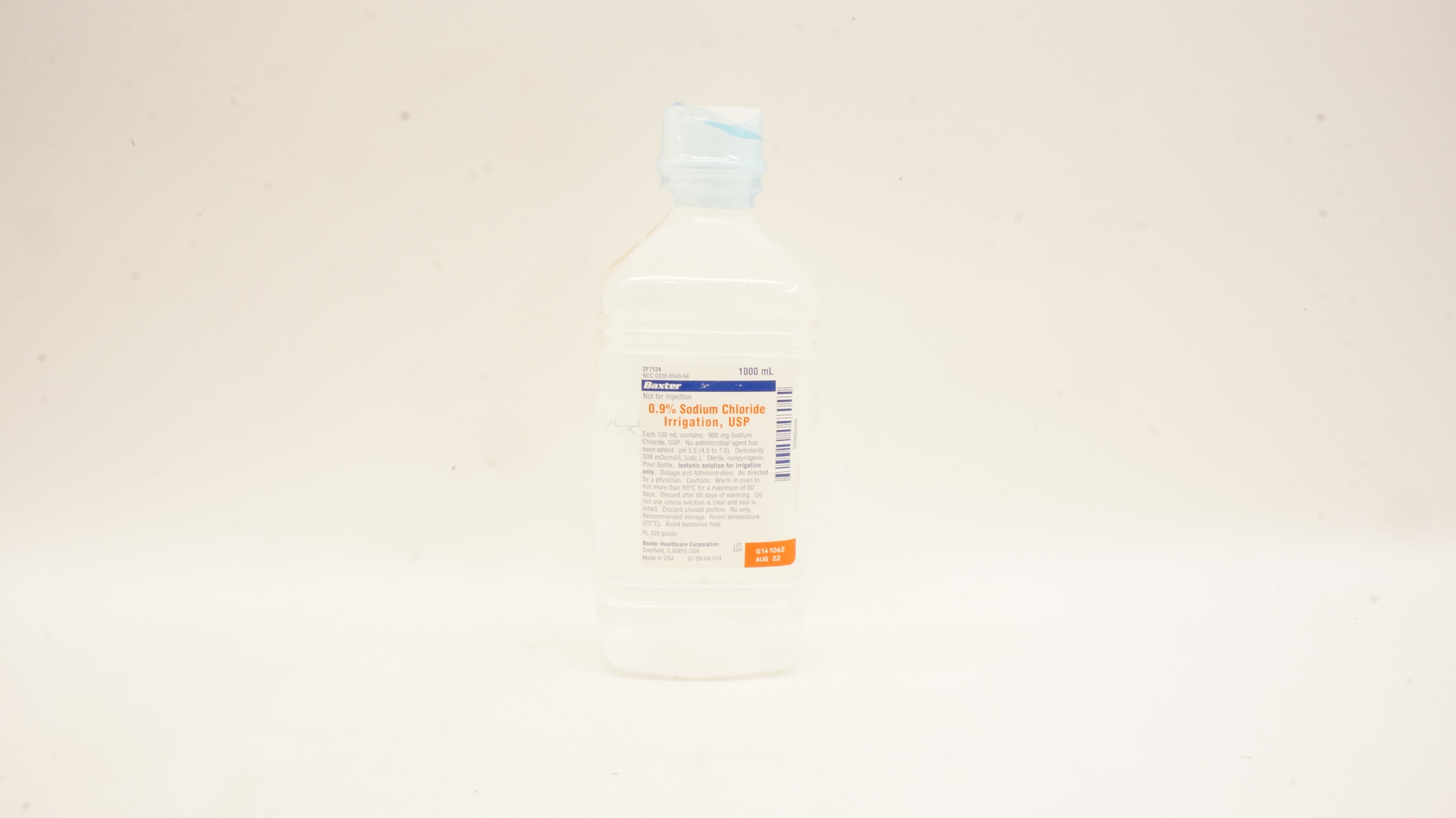 Baxter 2F7124 0.9% Sodium Chloride Irrigation USP 1000 mL Bottle