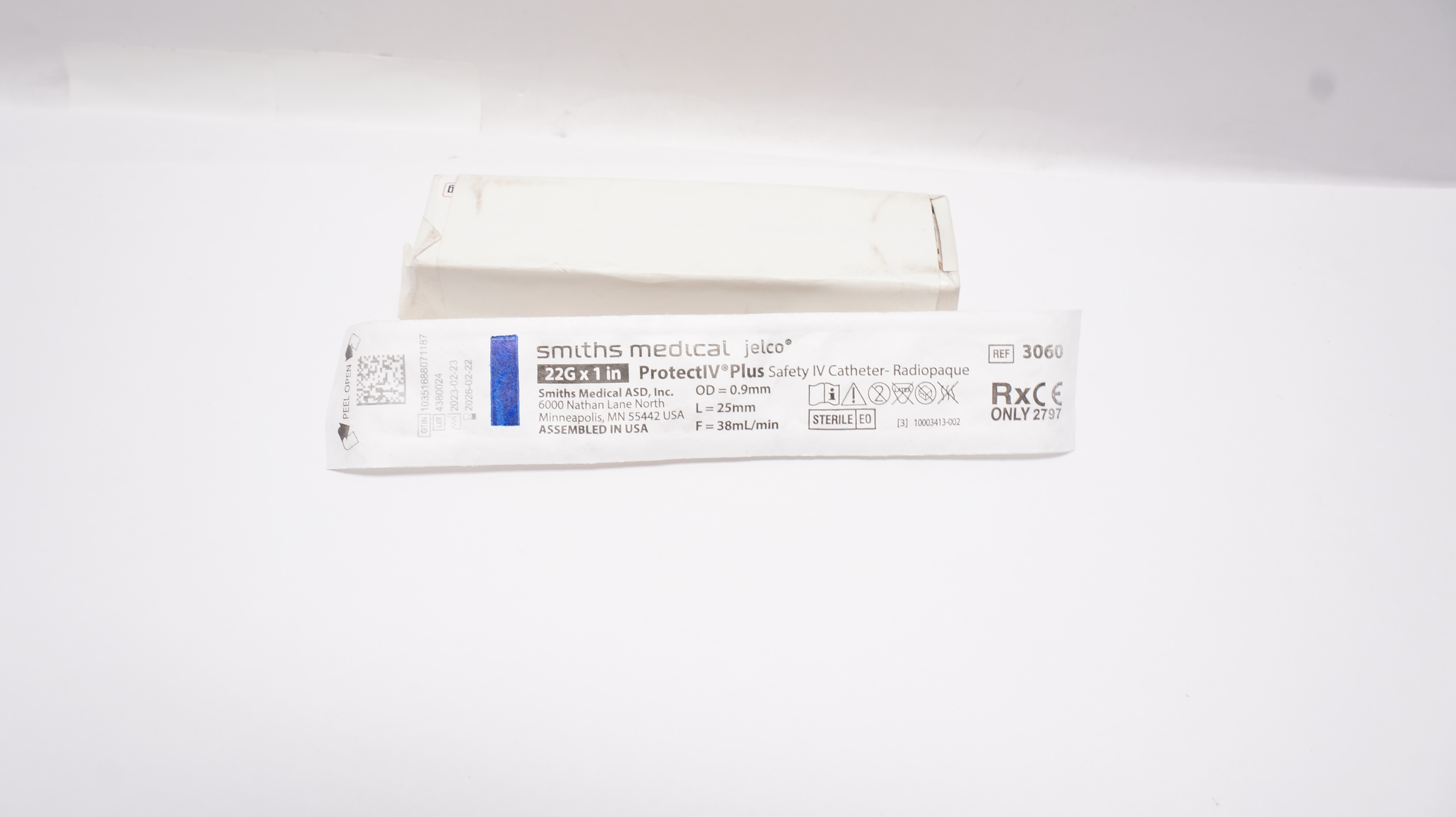 Smiths Medical 3060 Jelco ProtectIV Plus Safety Cath. 22G x 1inch, 38ml/min