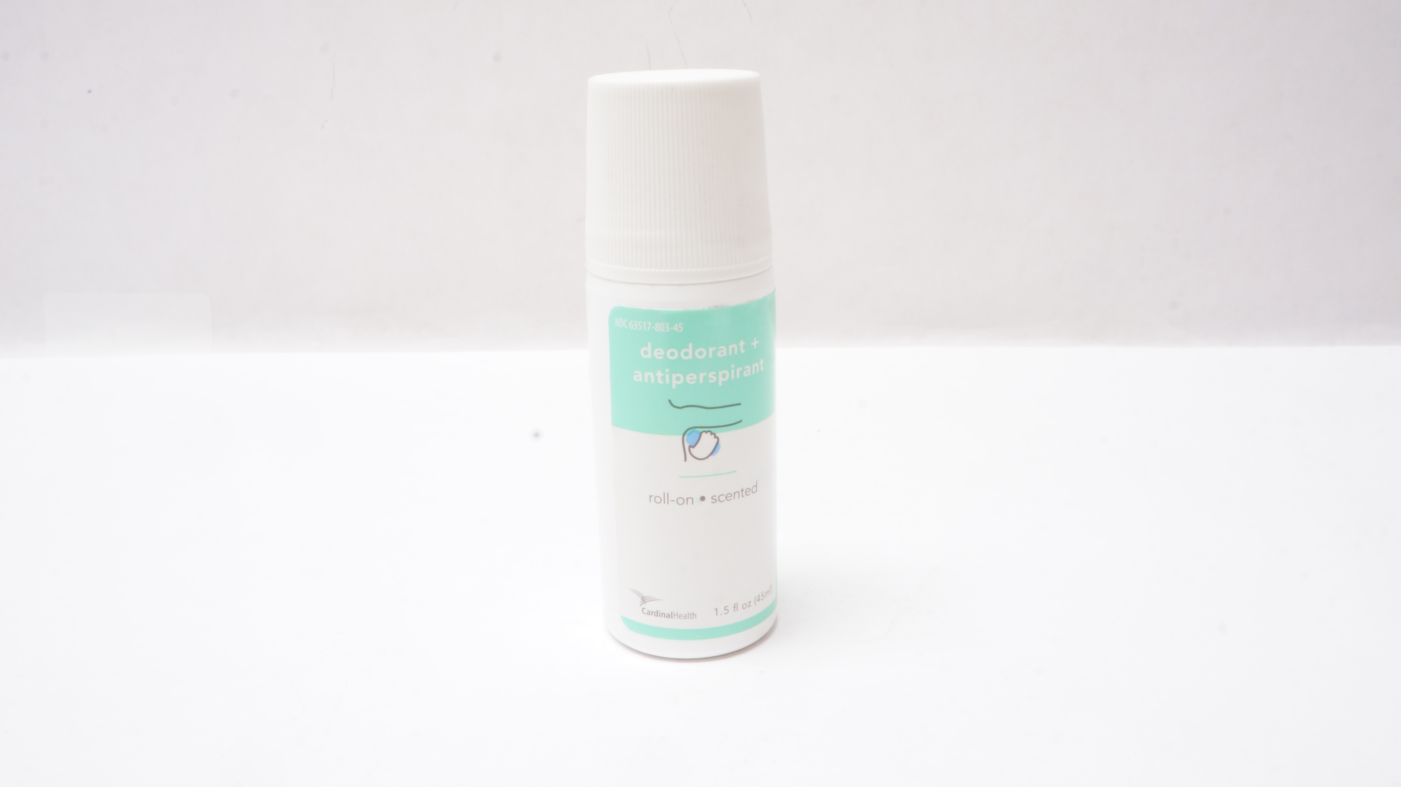 Cardinal Health AG-DRO Deodorant + Antiperspirant Roll-On Scented