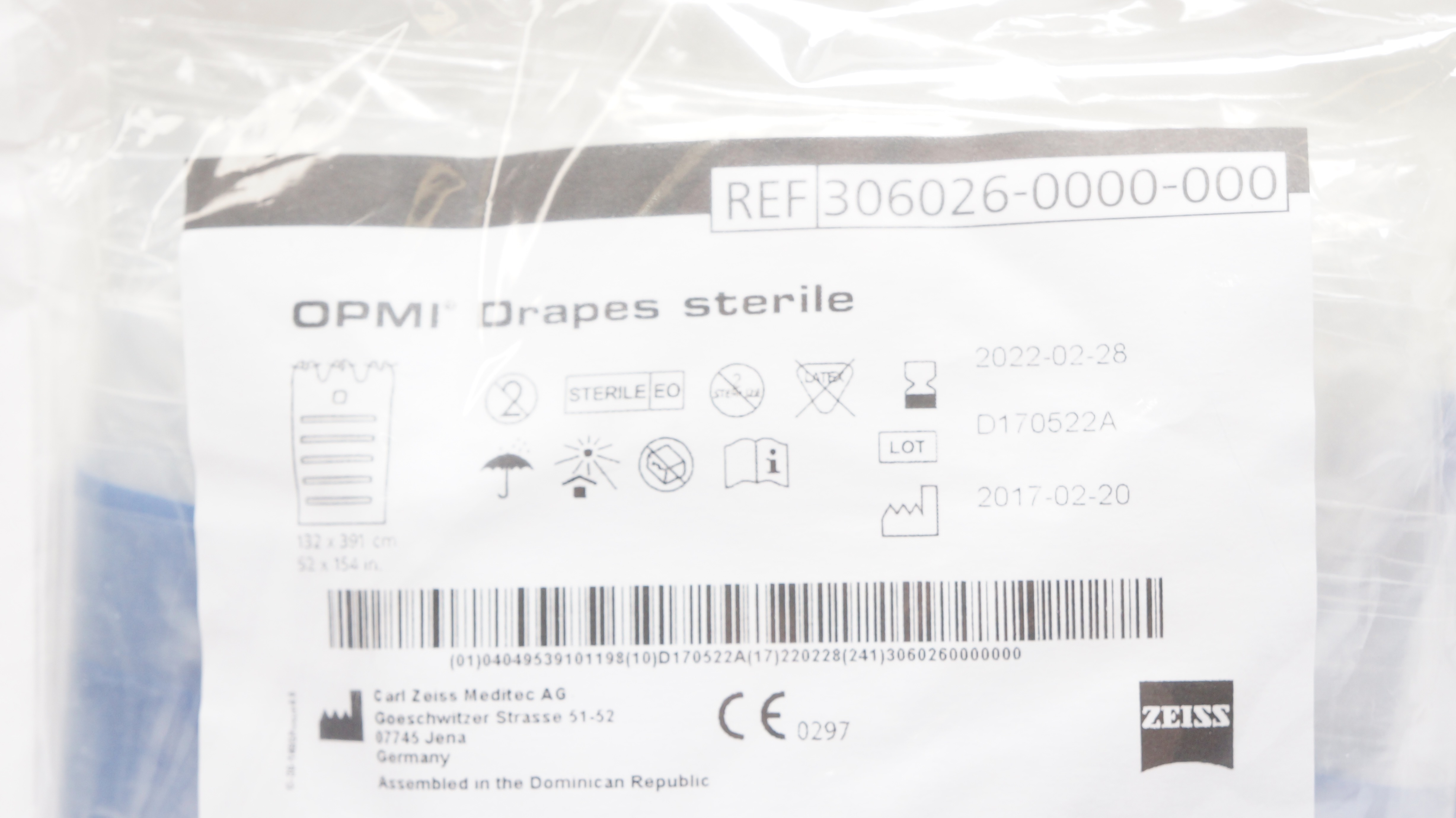 Carl Zeiss 306026-0000-000 OPMI Drapes 52inch x 154inch (x)