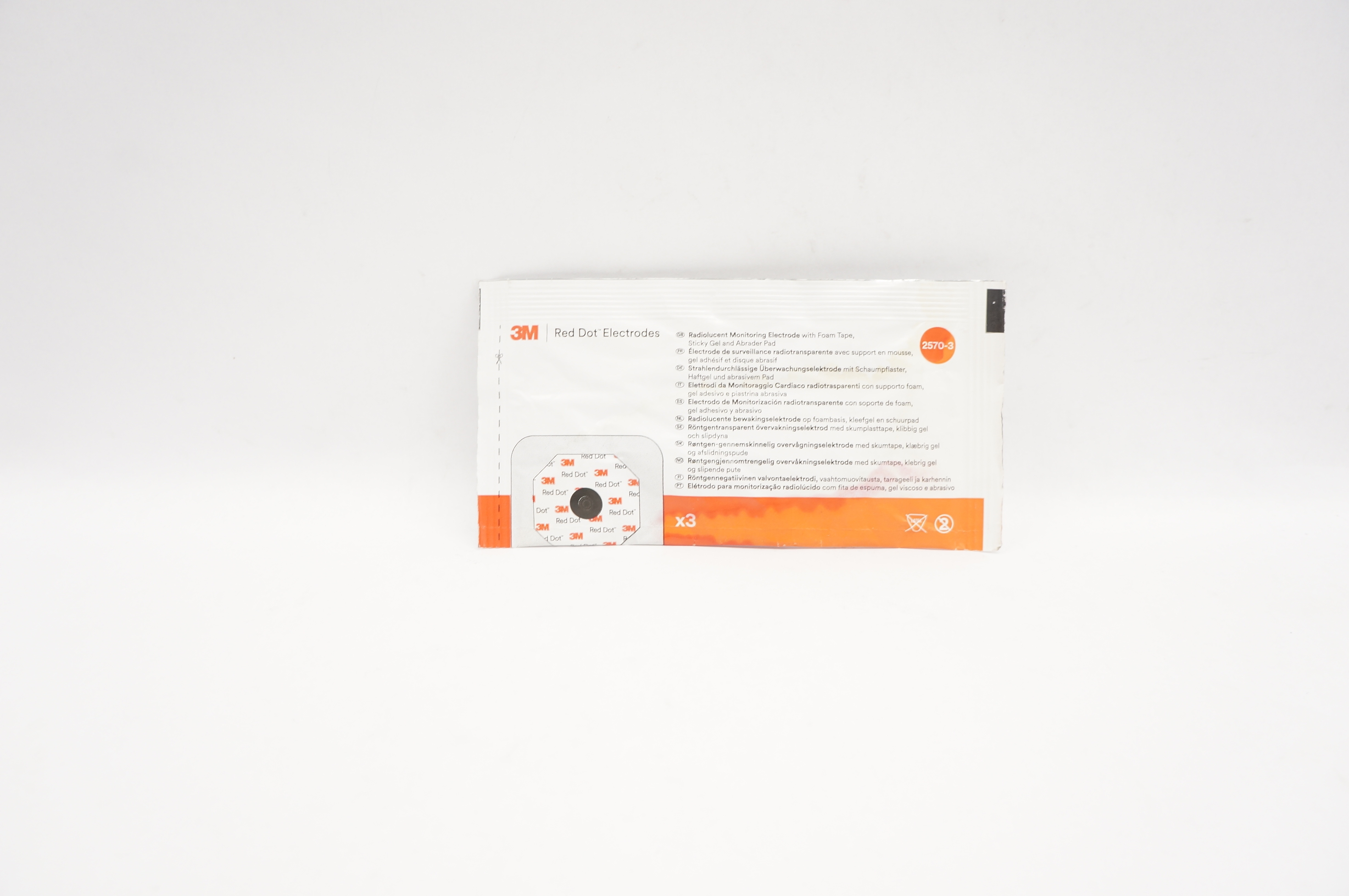 3M 2570-3 Red Dot Radiolucent Monitoring Electrode w/Foam Tape (x) - Pack of 3