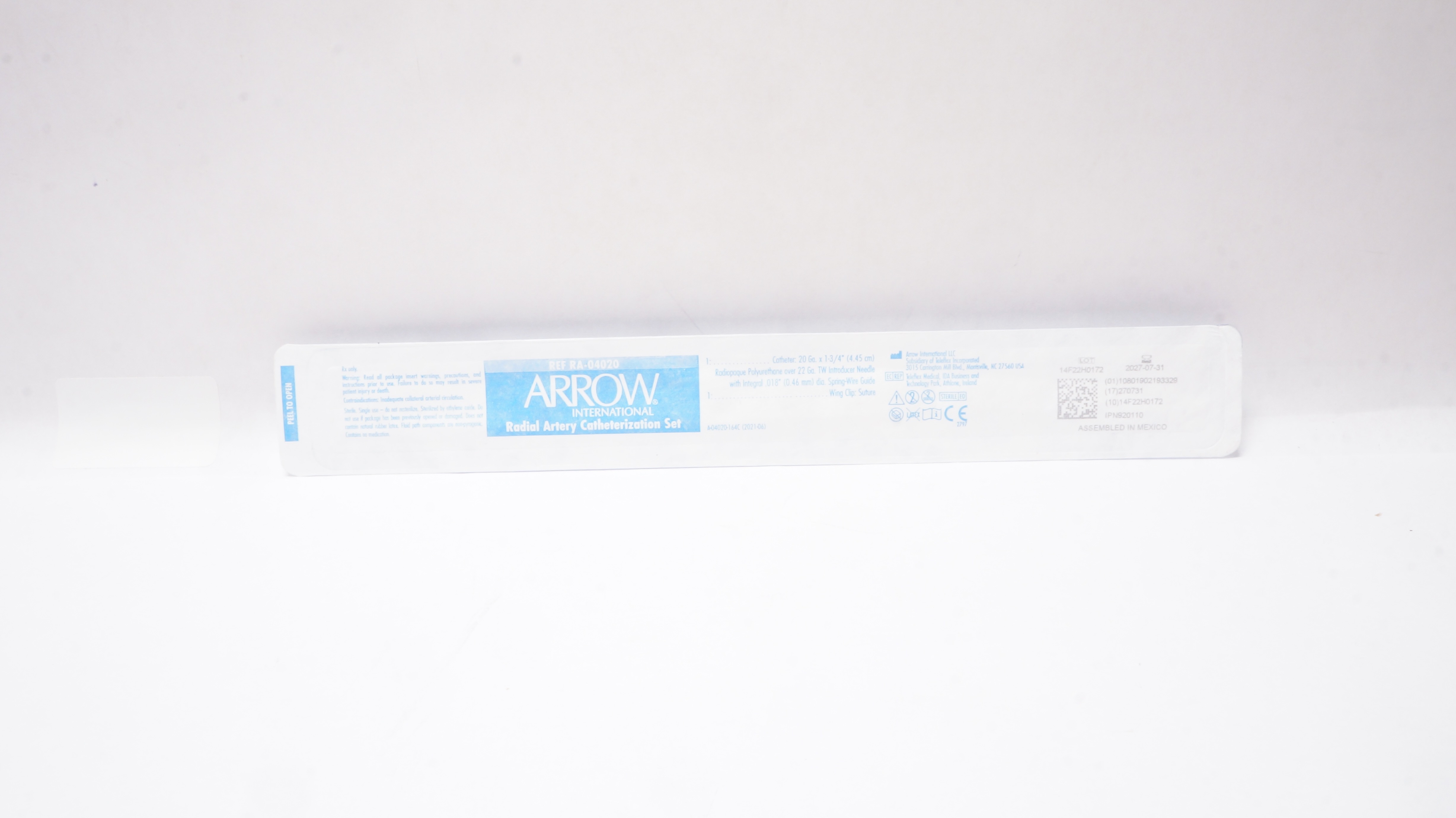 Arrow RA-04020 Radial Artery Catheterization Set 20Ga x 1-3/4inch