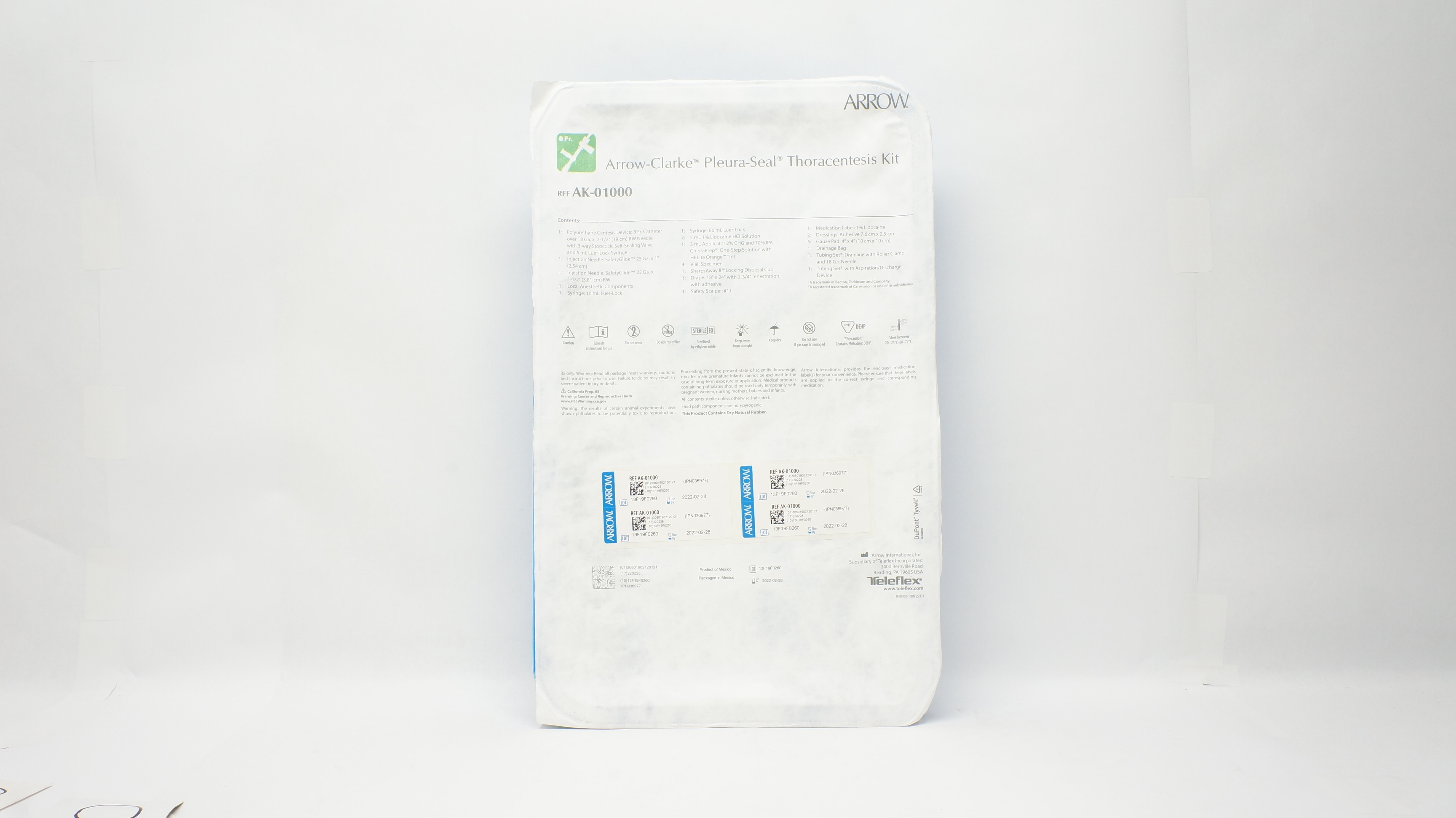 Arrow AK-01000 Arrow-Clarke Pleura Seal Thoracentesis Kit 8 Fr (x)