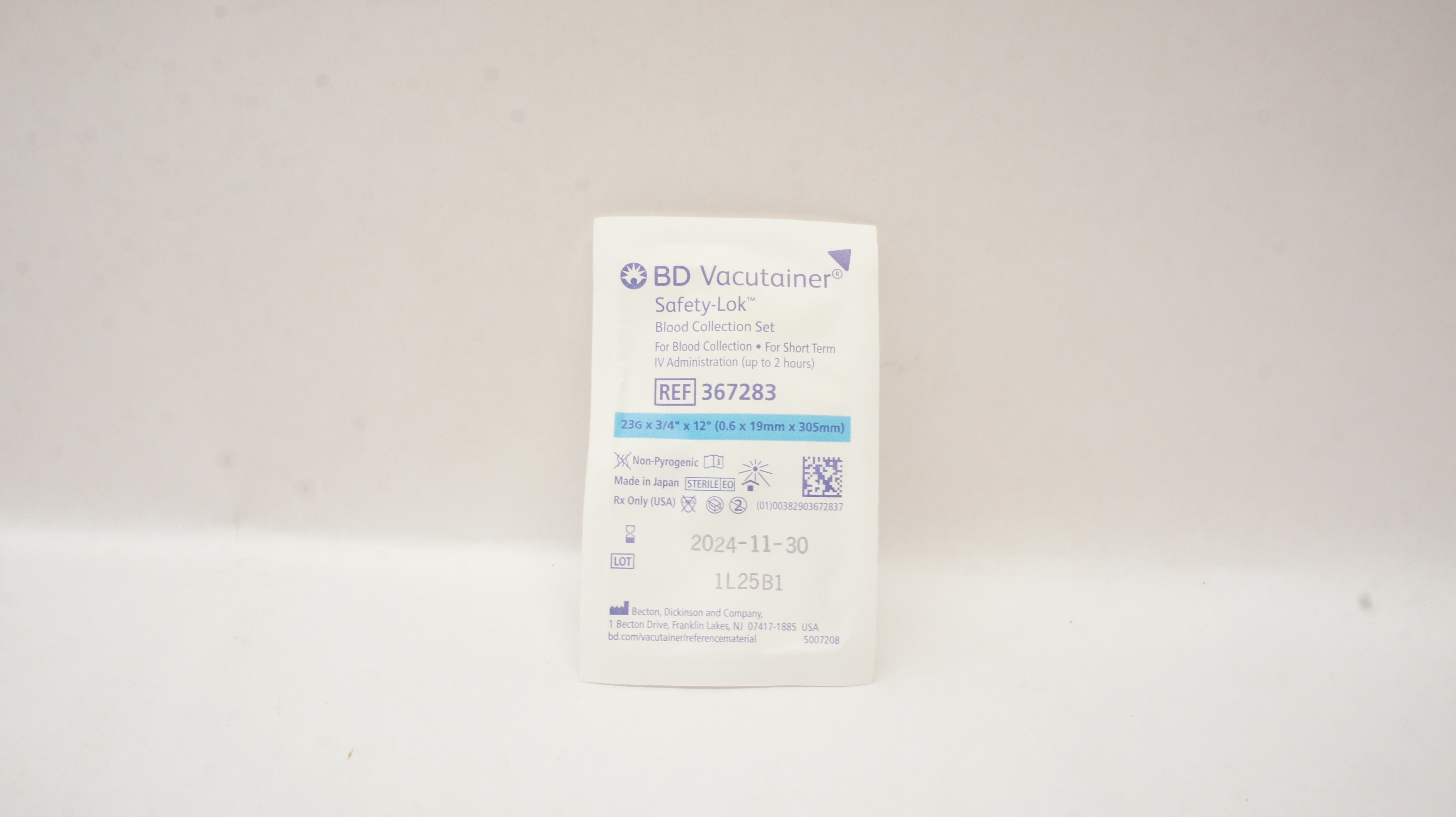 BD 367283 Vacutainer Safety-Lok Blood Collection Set 23G x 3/4inch x 12inch