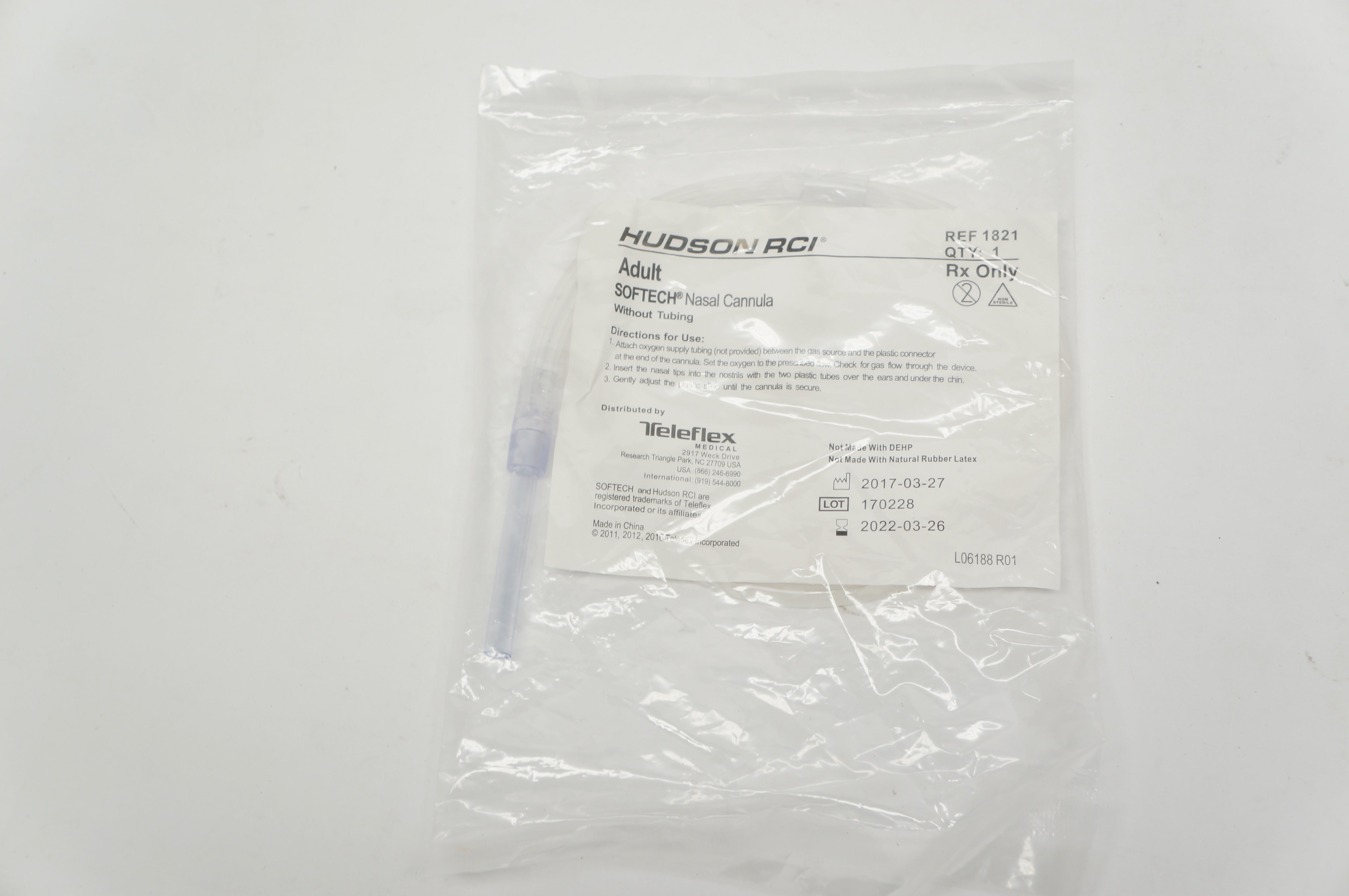 Teleflex 1821 Hudson RCI Adult Softech Nasal Cannula Without Tubing (x)
