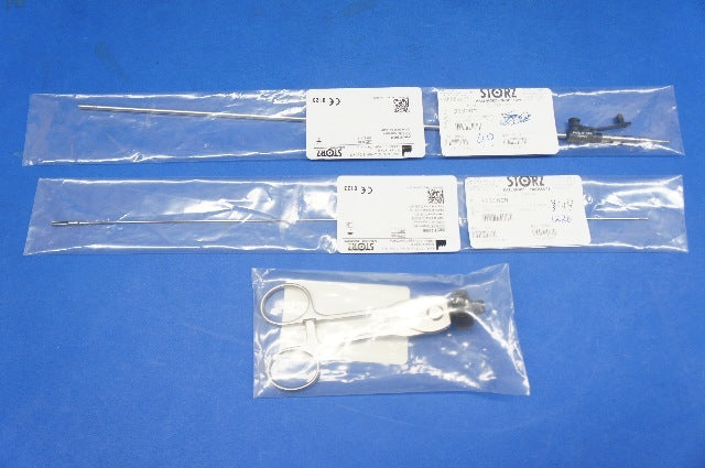 Karl Storz 31346ONM Grasping forceps, fenestrated, with especially fine atraumatic serration