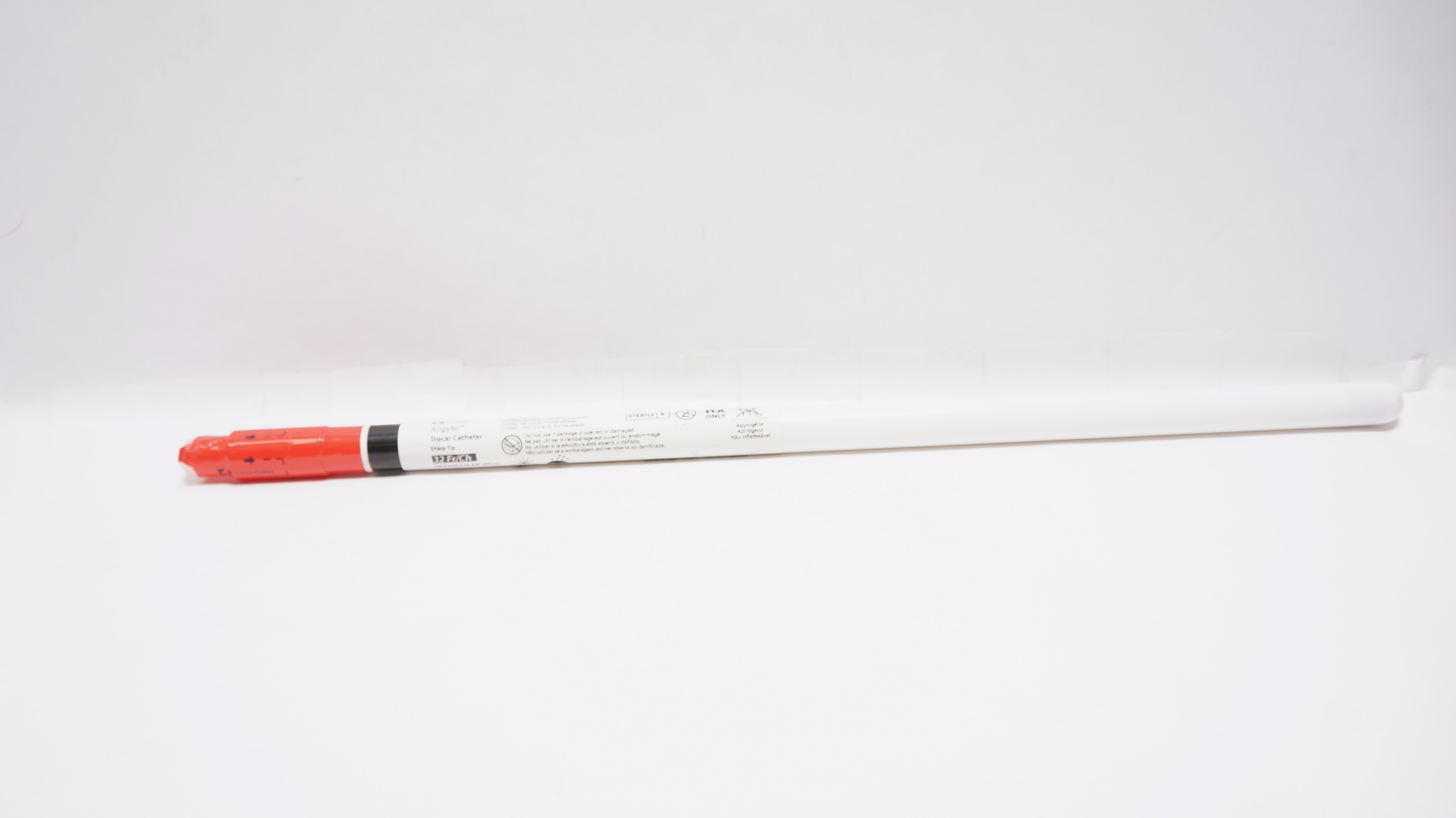 Covidien 8888561076 Argyle Trocar Cath. Sharp Tip 32Fr x 15-3/4inch (x)