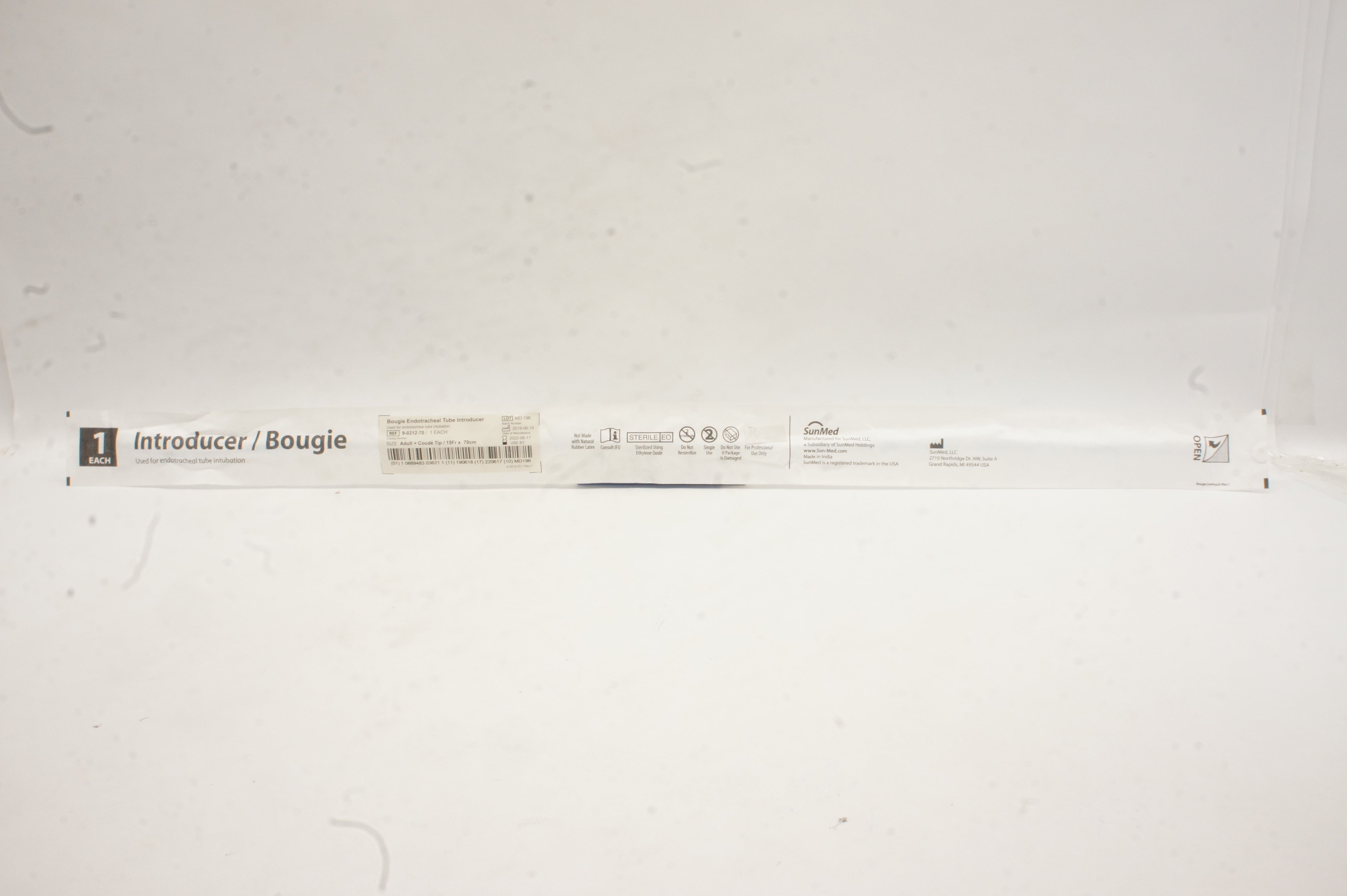 SunMed 9-0212-70 Bougie Endotracheal Tube Introducer Coude Tip 15Fr. x 70cm