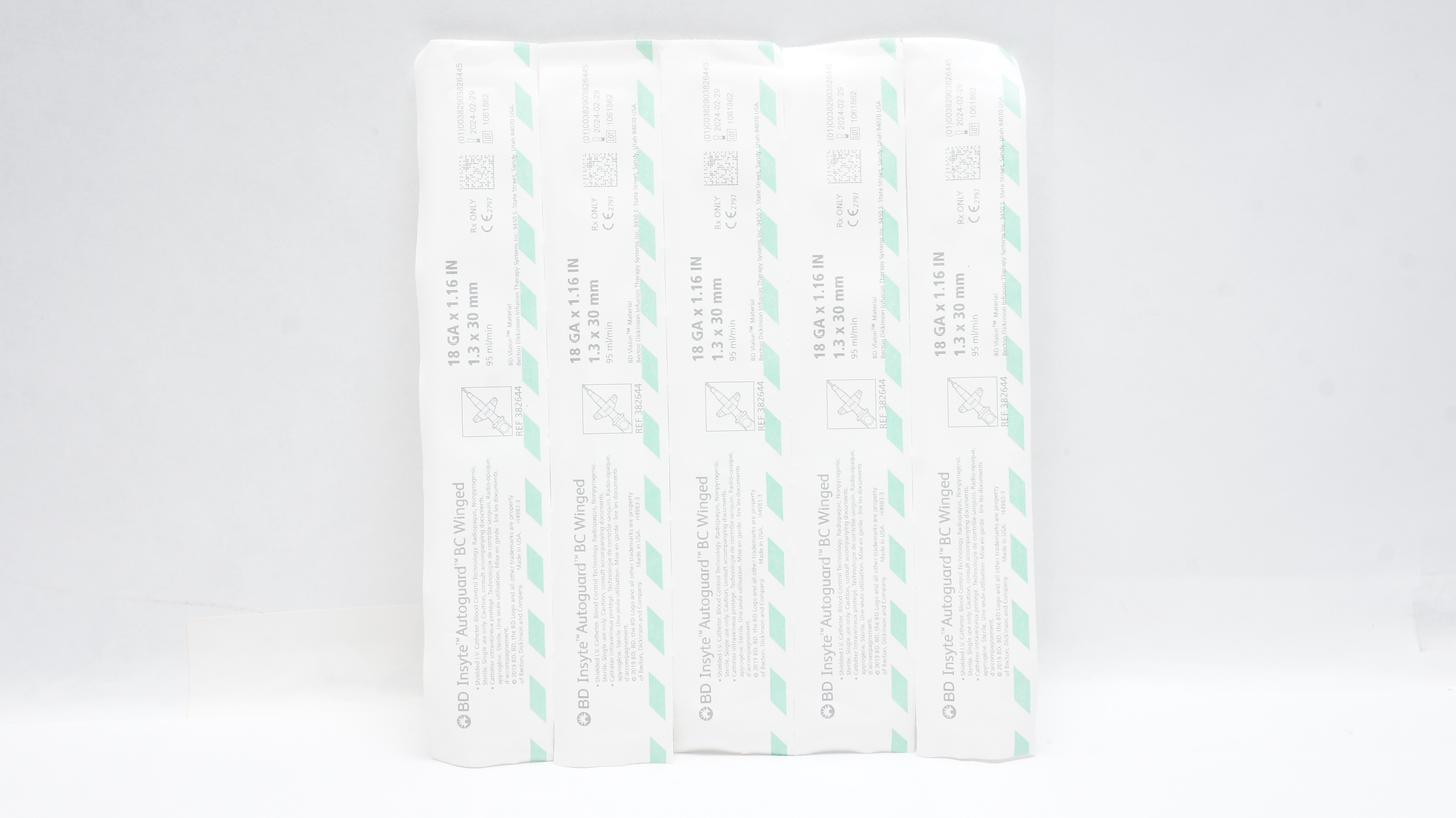 BD 382644 Insyte Autoguard Winged Shielded IV Cath.18GA x 1.16inch (x) - 5Packs