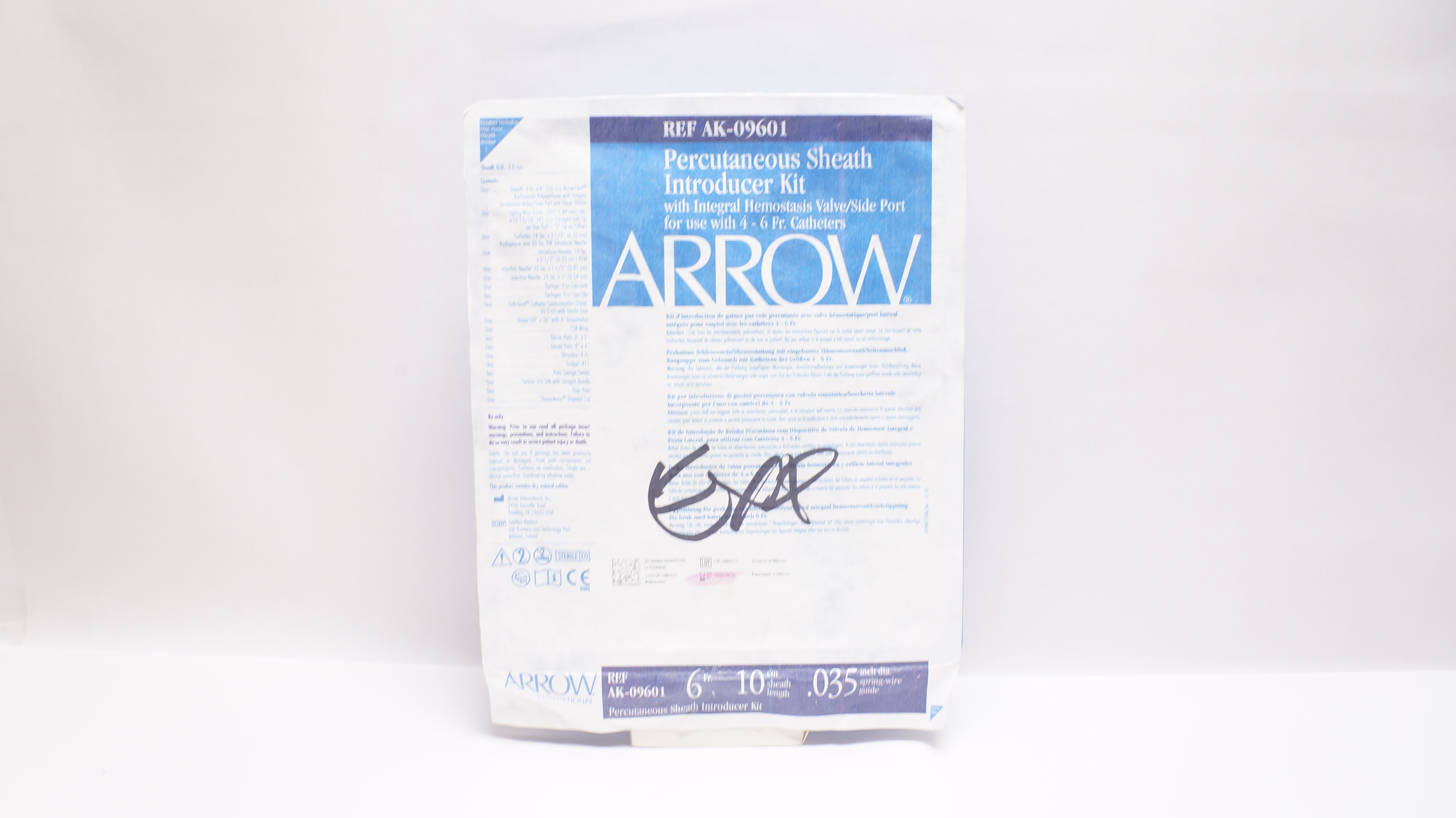 Arrow AK-09601 Percutaneous Sheath Introducer Kit 6Fr. x 10cm x 0.035inch (x)