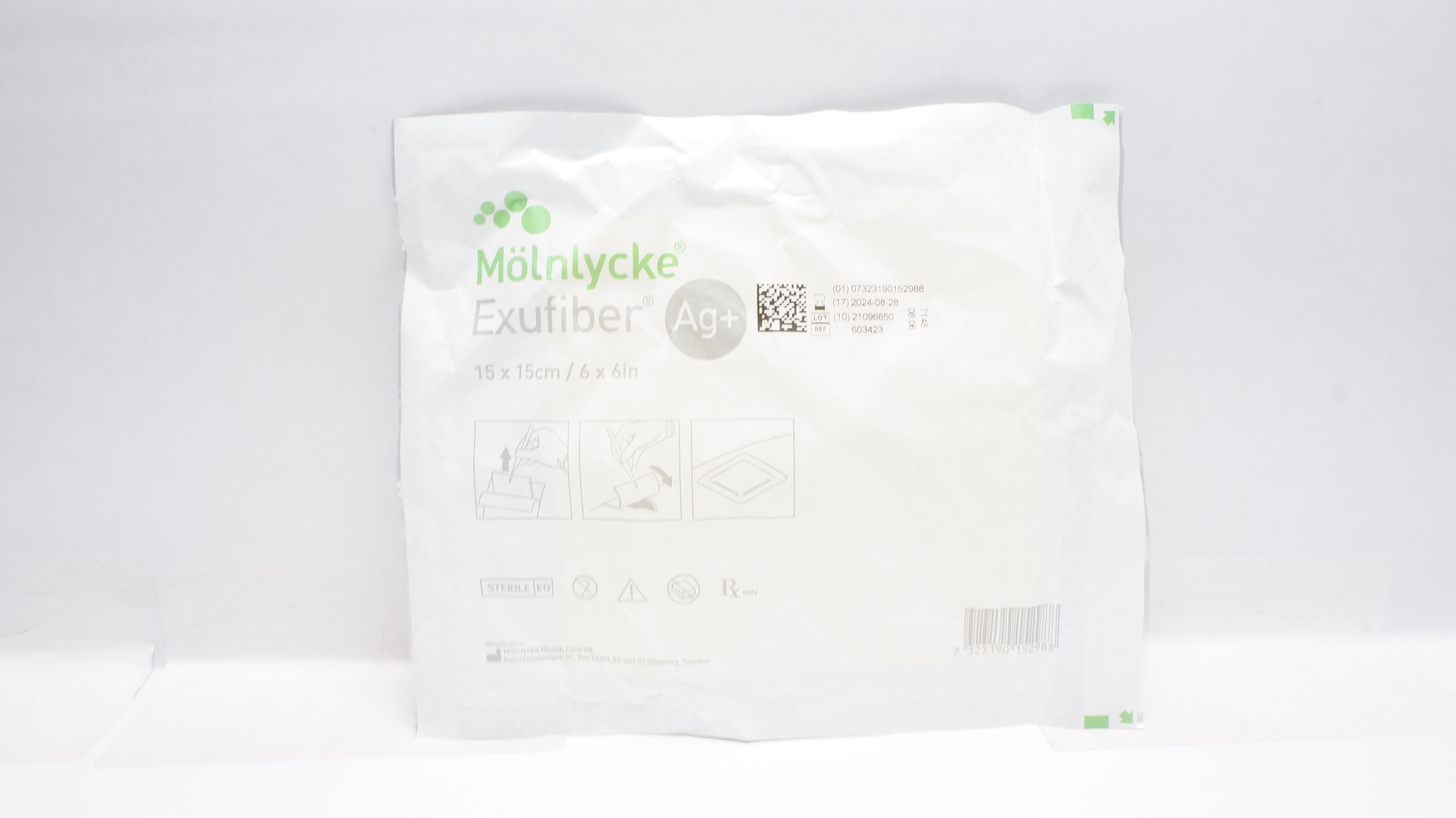 Molnlycke 603423 Exufiber Ag+ Gelling Fibre Dressing 6 x 6 inch