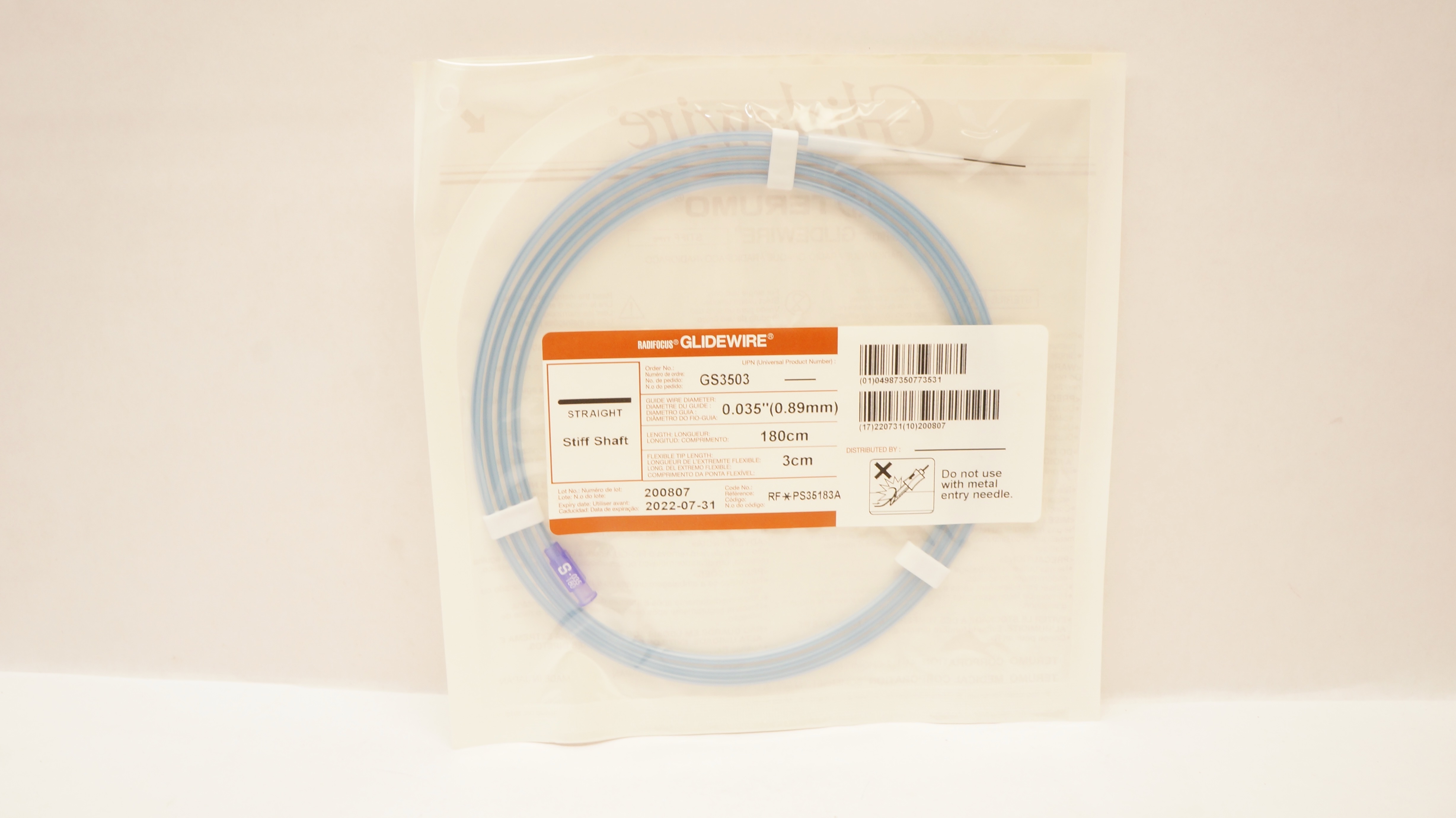 Terumo GS3503 Radiofocus Glidewire Straight Stiff Shaft 0.035in x 180cm x 3cm(x)