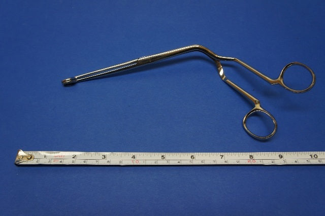 Vantage Forceps Tracheal Tube Magill Fenestrated & Serr
