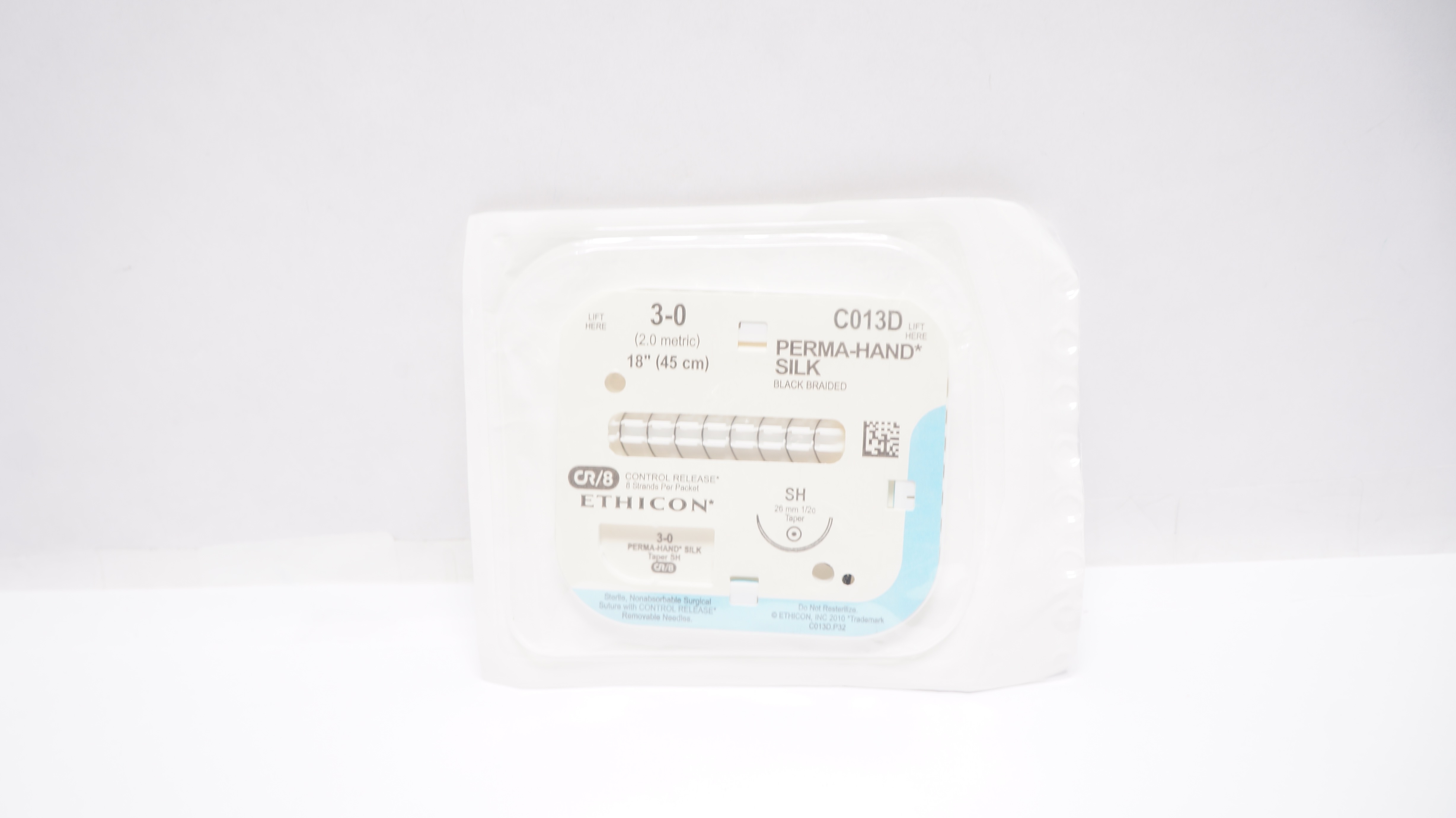 Ethicon C013D 3-0 PERMA-HAND Silk, SH, 26mm 1/2c Taper, 18inch