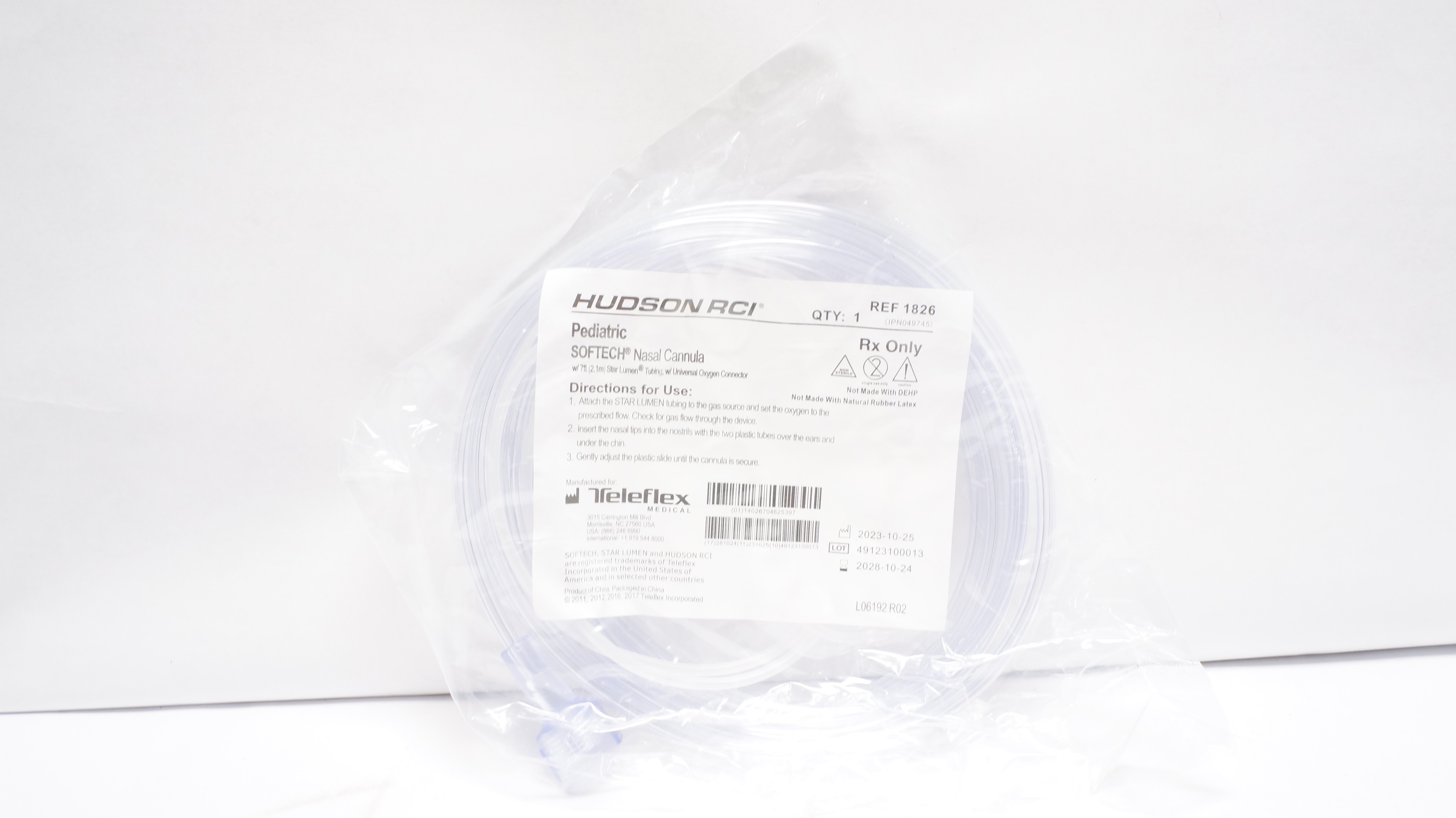 Teleflex 1826 HudsonRCI Pediatric Softech Nasal Cannula w/7ftTubing&Connector