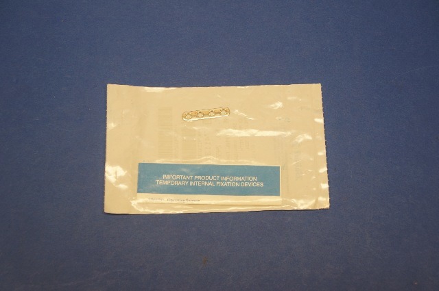 Zimmer 2455-33-04 ECT Internal Fracture Fixation Small Straight Plate 33mm 4Hole