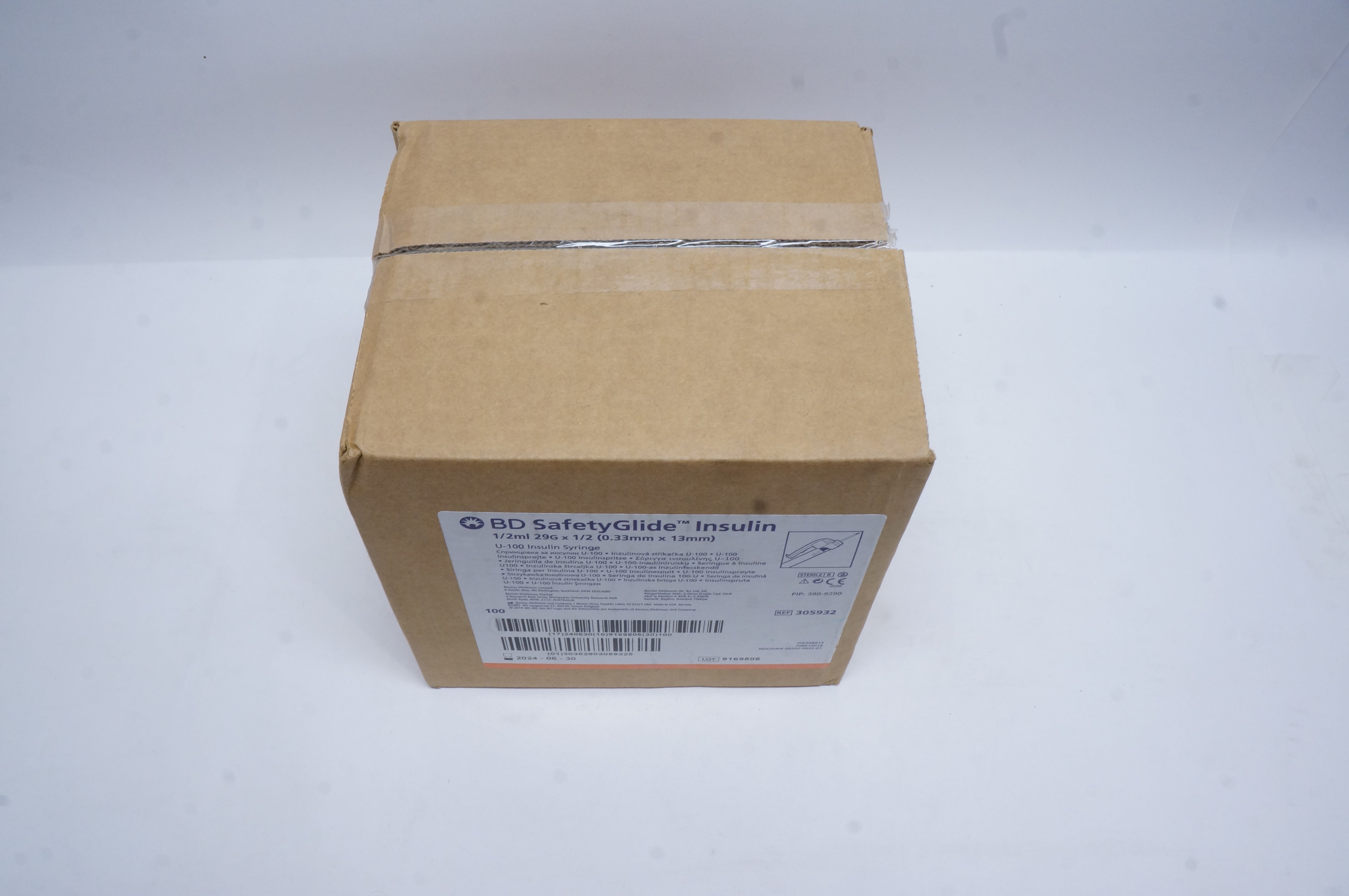 BD 305932 SafetyGlide Insulin Syringe 1/2ml, 29G x 1/2 - Box of 100