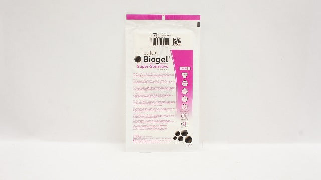 Molnlycke Healthcare 82575 Biogel Super-Sensitive Surgical Gloves Size 7-1/2 (x)