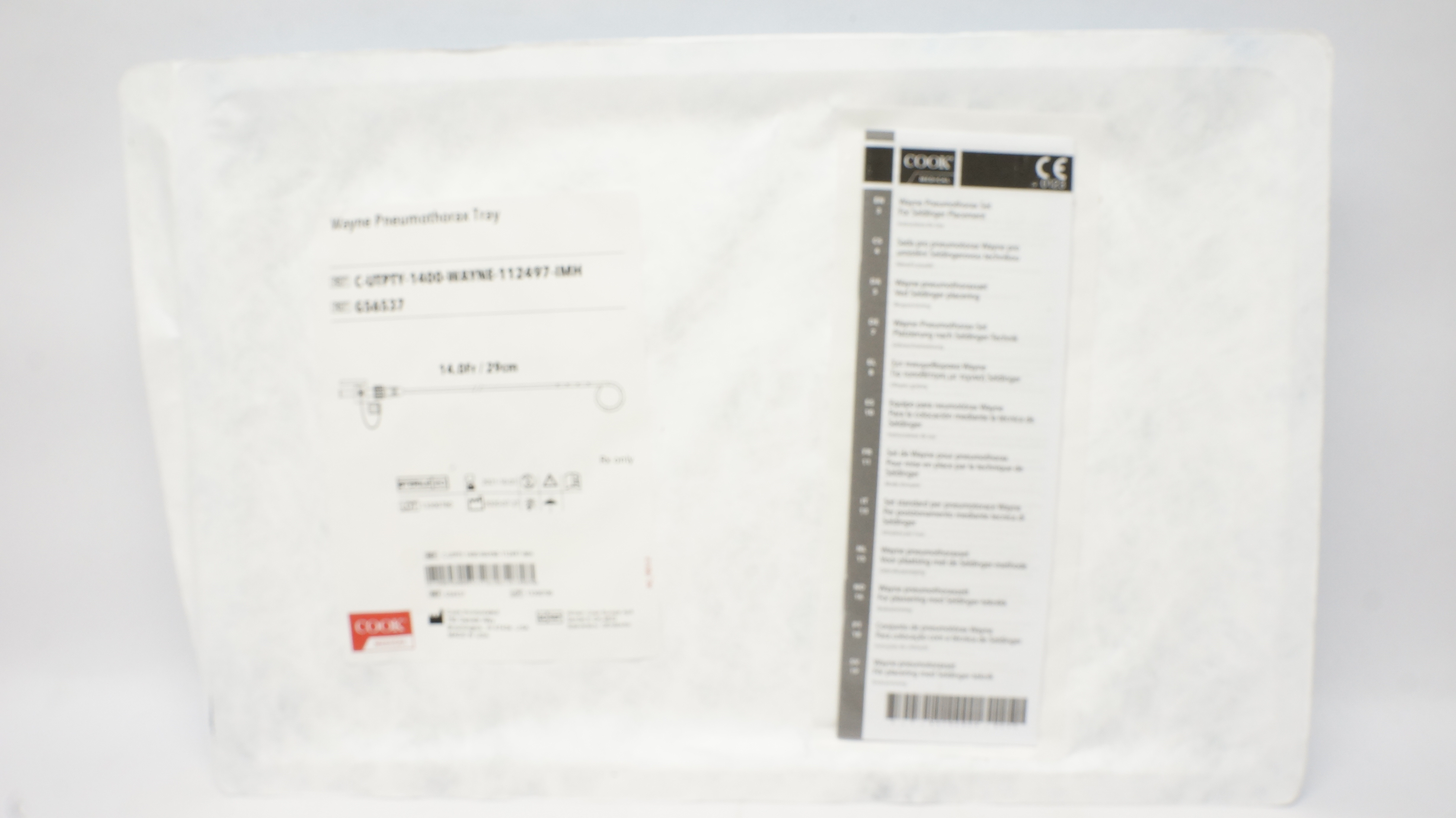 Cook Medical G56537 Wayne Pneumothorax Tray 14.0Fr x 29cm