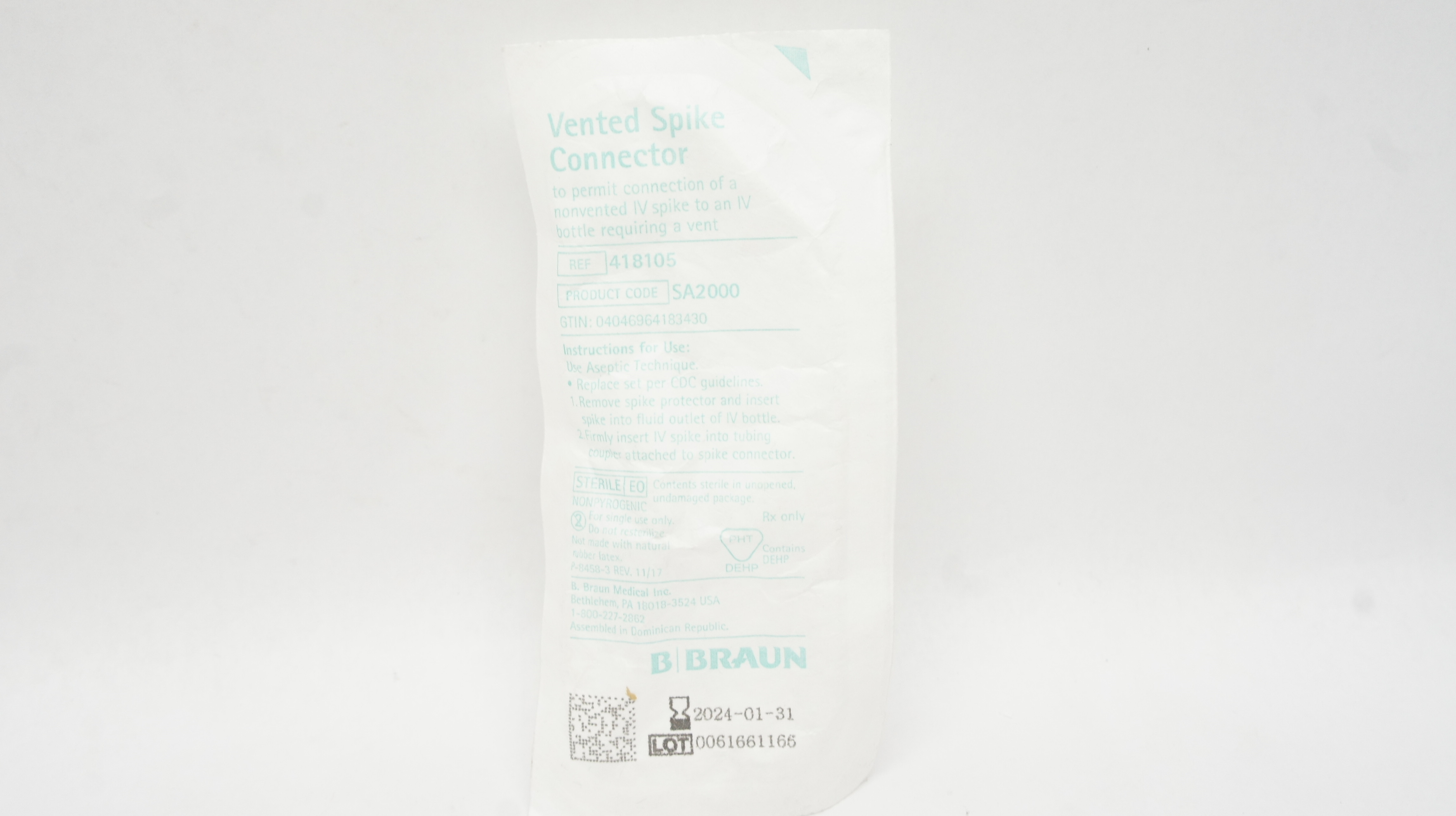 B. Braun 418105 Vented Spike Connector