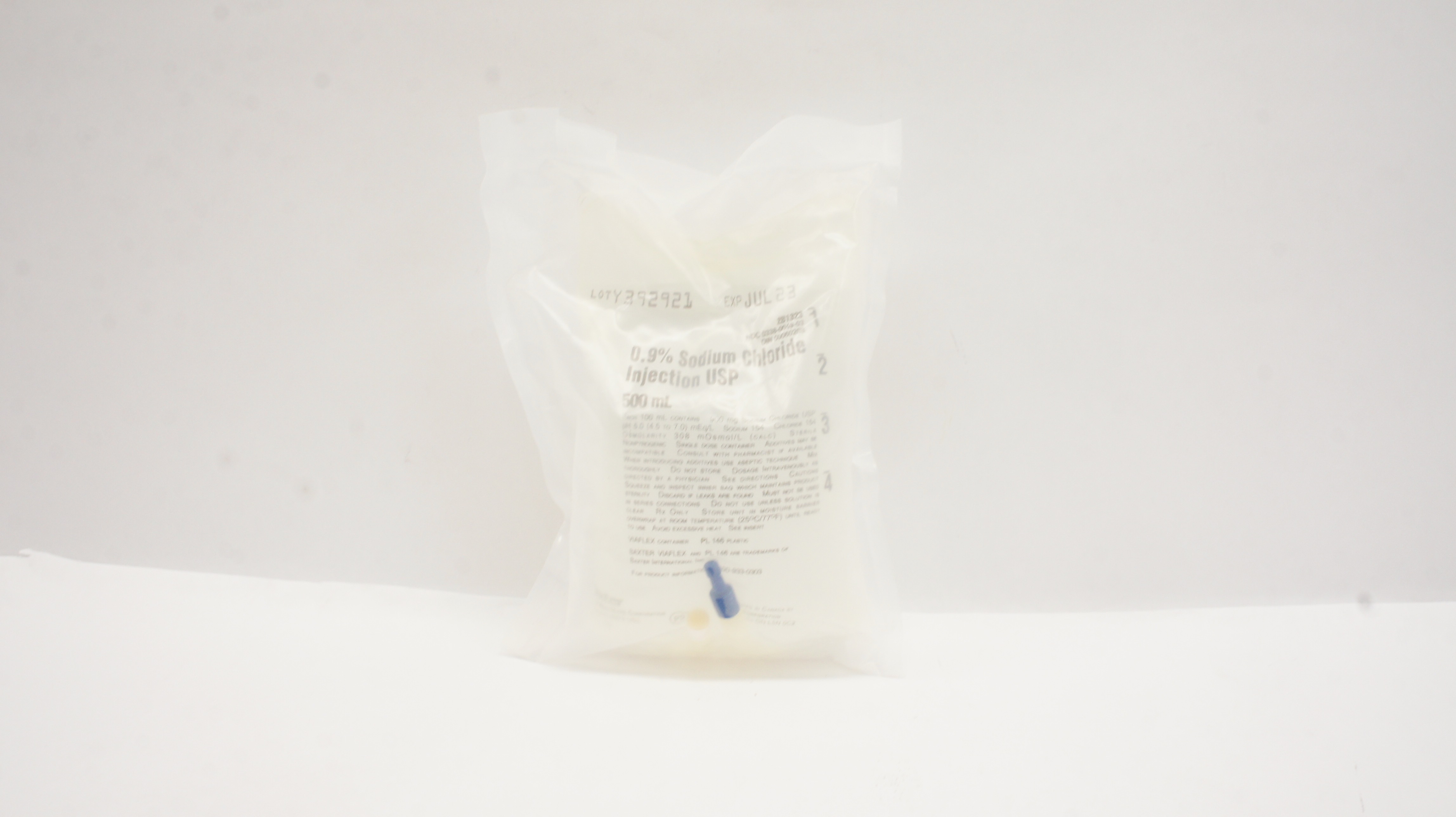 Baxter 2B1323 0.9% Sodium Chloride Injection USP 500 mL