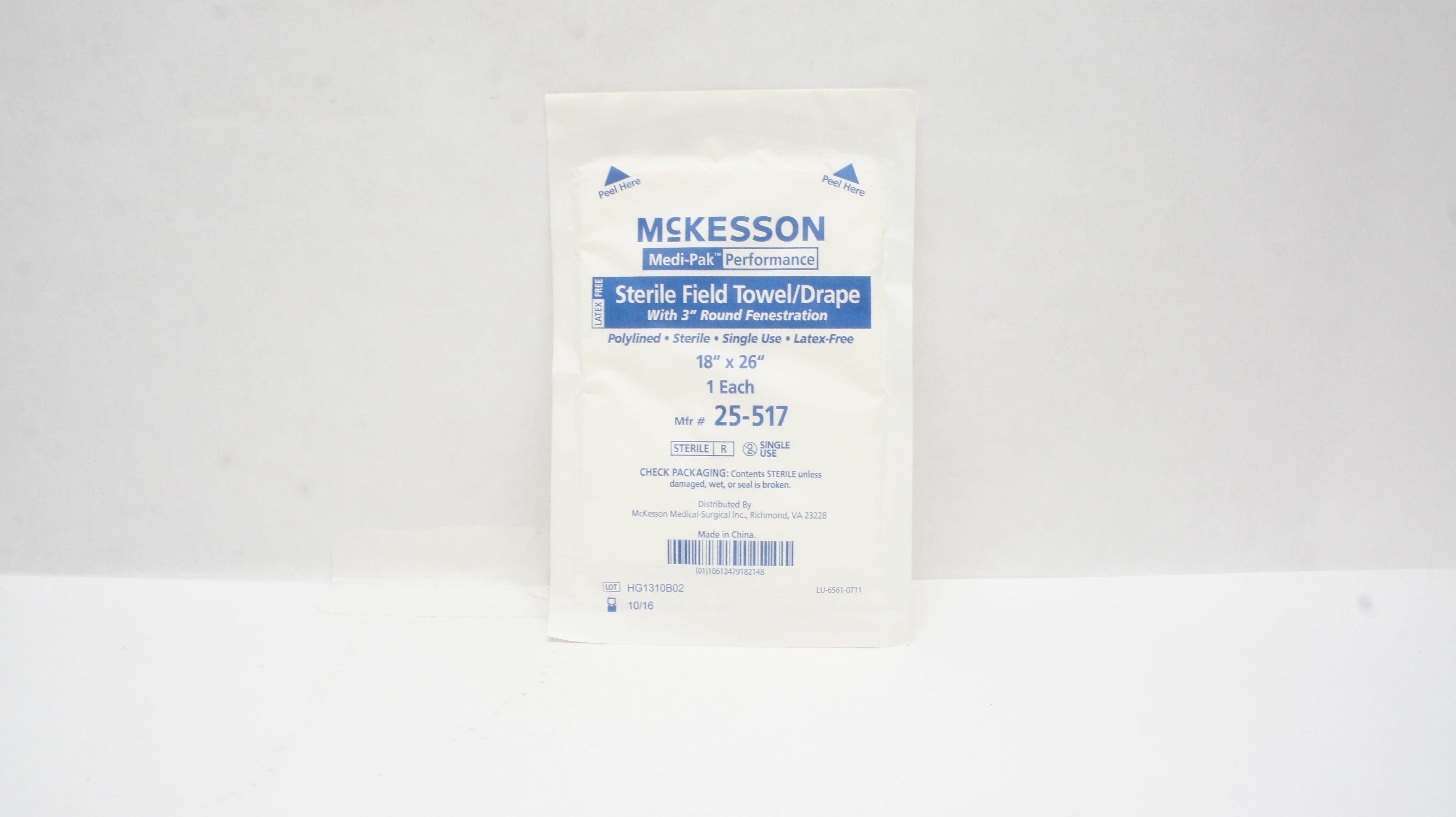 Mckesson 25-517 Medi-Pak Filed Towel/Drape w/3inch Fenestration 18 x 26inch(x)