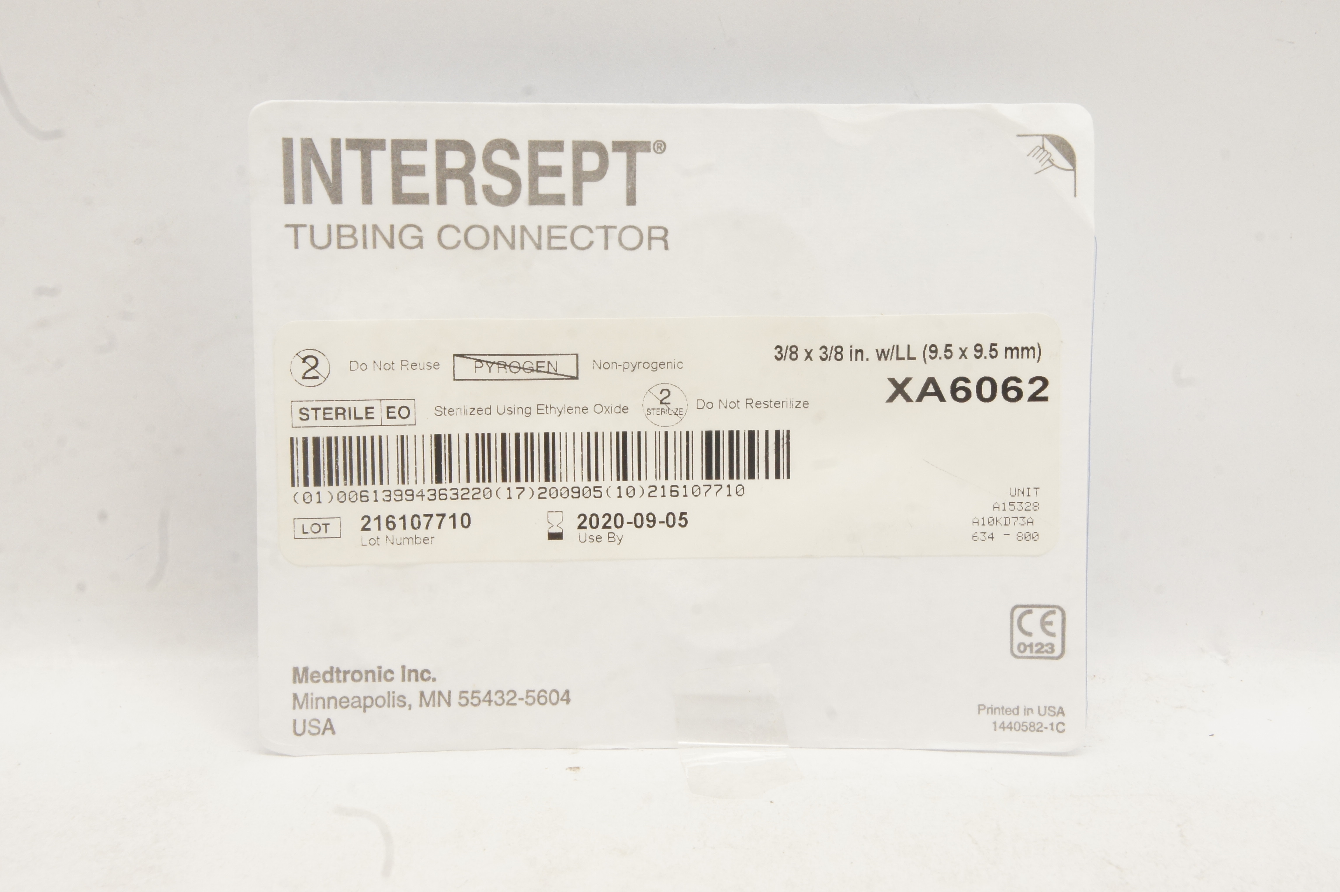 Medtronic XA6062 Intersept Tubing Connector 3/8 x 3/8inch (x)