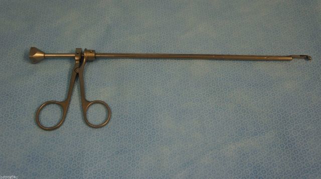 Circon ACMI M2-8213 Rigid Optical Cup Tearing Biopsy Forceps