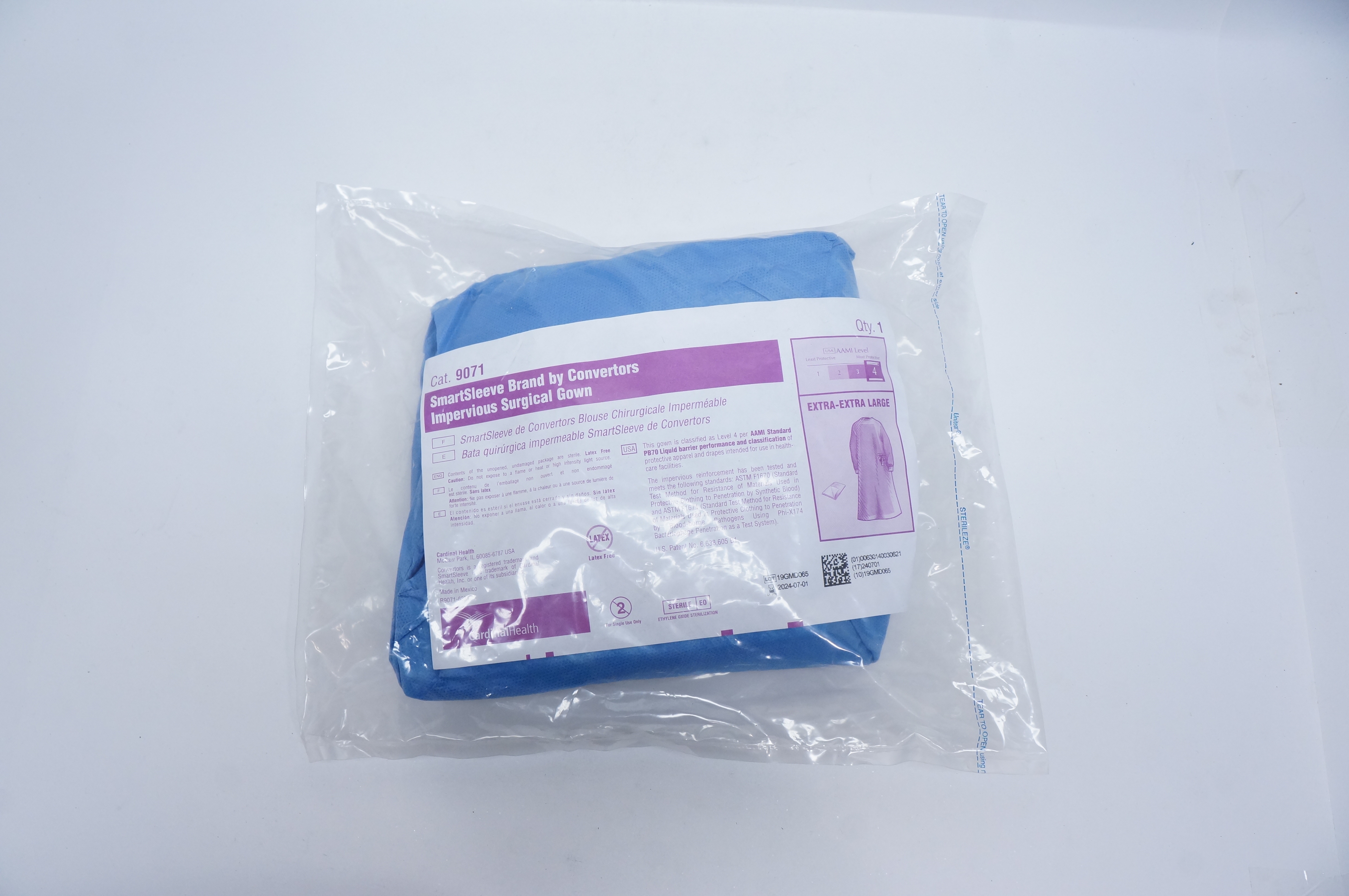 Cardinal Health 9071 SmartSleeve Brand By Convertors Imprervious Gown, Extra L.
