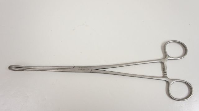 Michigan Instruments Foerster Gauze Pad Holding Forceps Serrated 9-1/2in