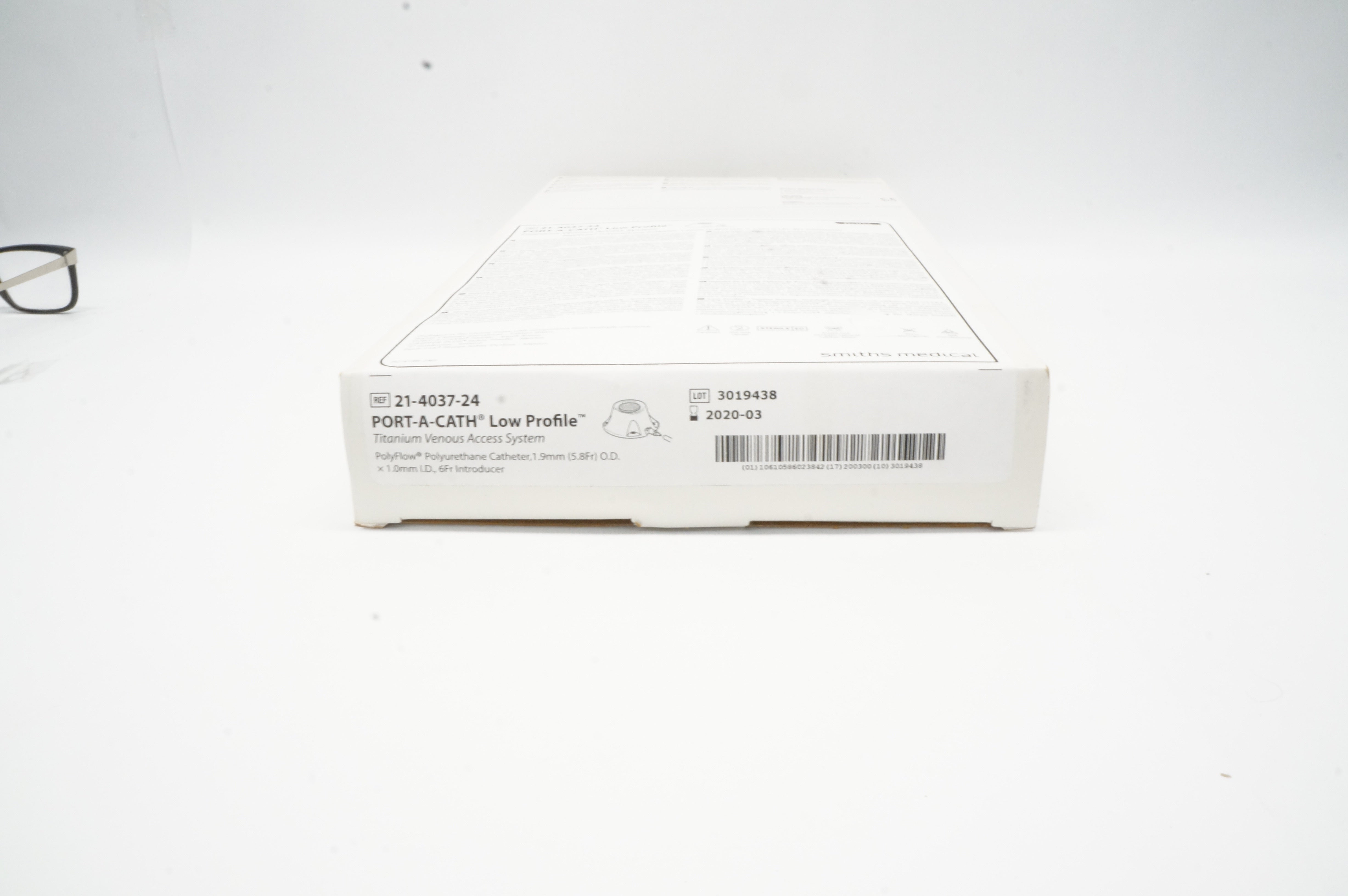 Smiths Medical 21-4037-24 Port-A-Cath Titanium Venous Access System 5.8Fr (x)