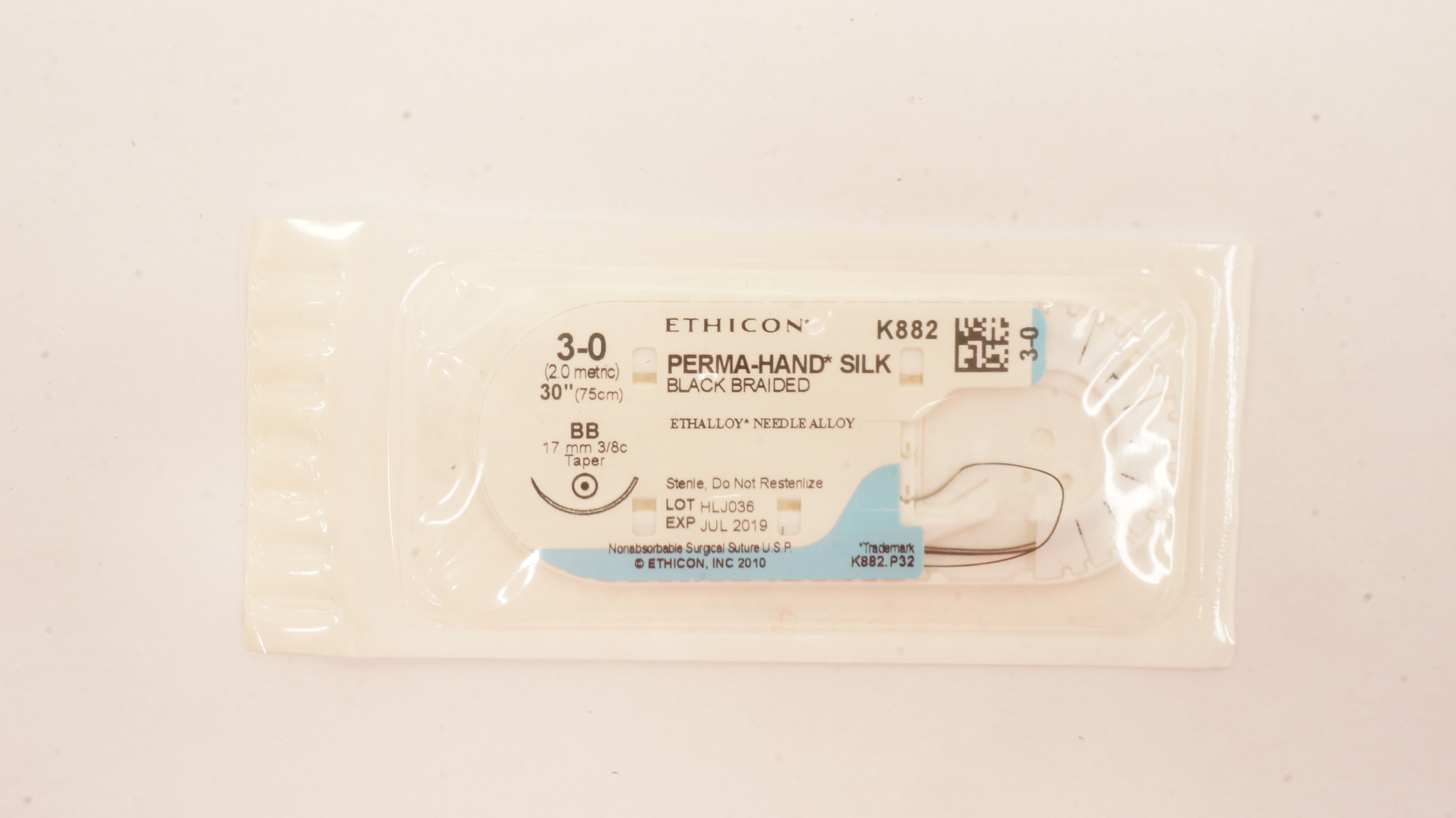 Ethicon K882 3-0 PERMA-HAND SILK BB, 17mm 3/8c Taper, 30inch (x)