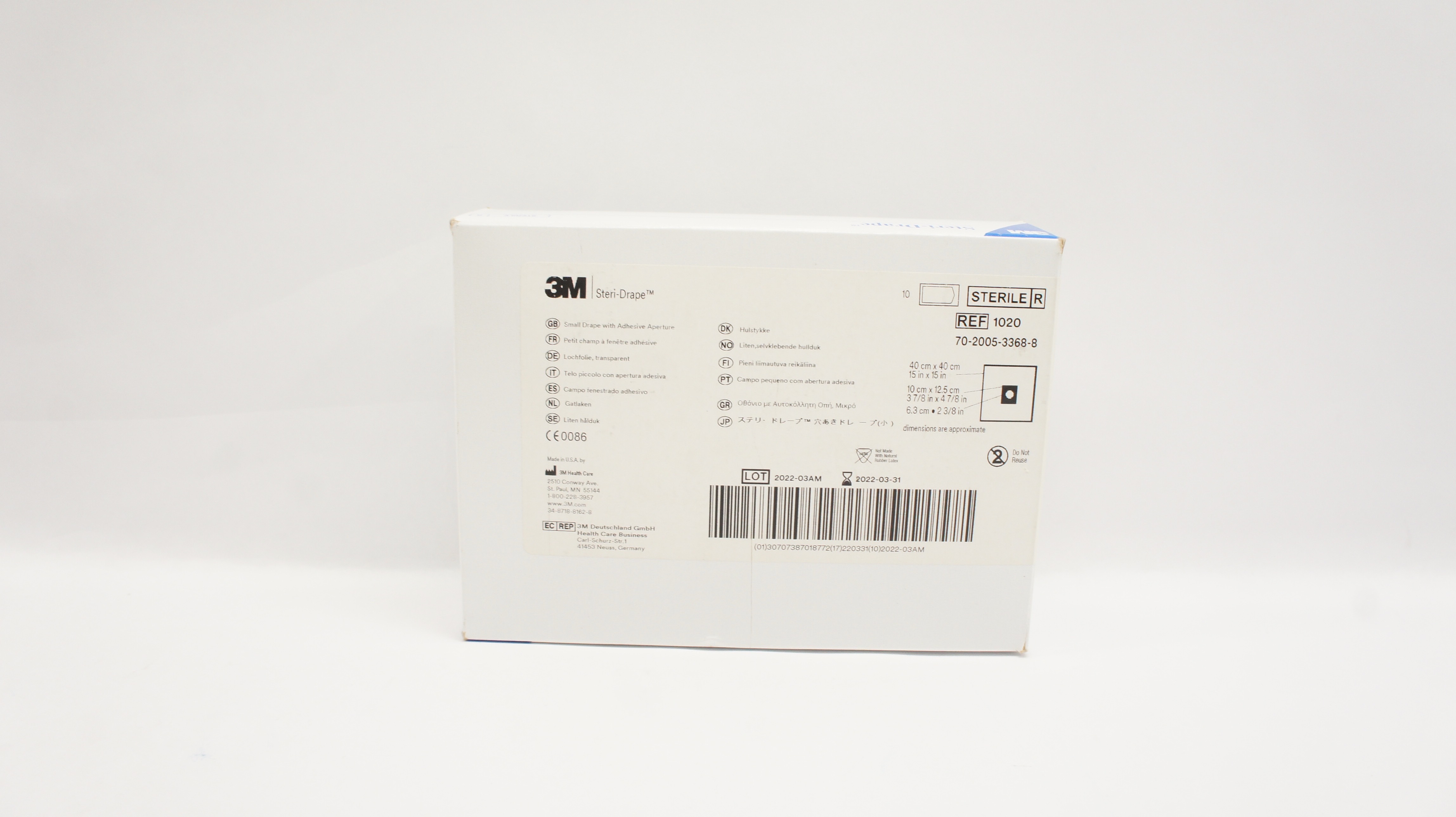 3M 1020 Steri-Drape Small Drape with Adhesive Aperture 15 x 15inch - Box of 10