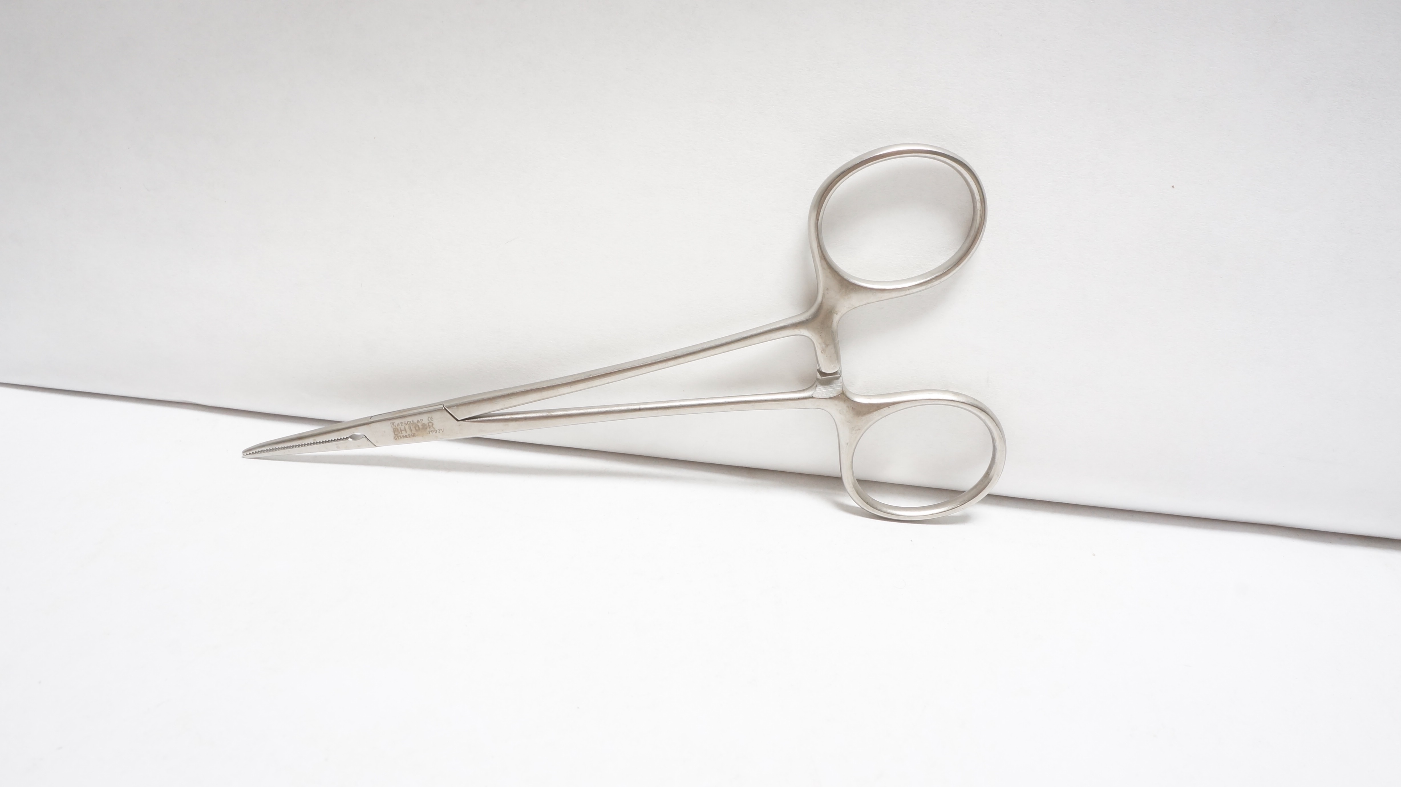 Aesculap BH108R Micro Halsted Mosquito Forceps Delicate