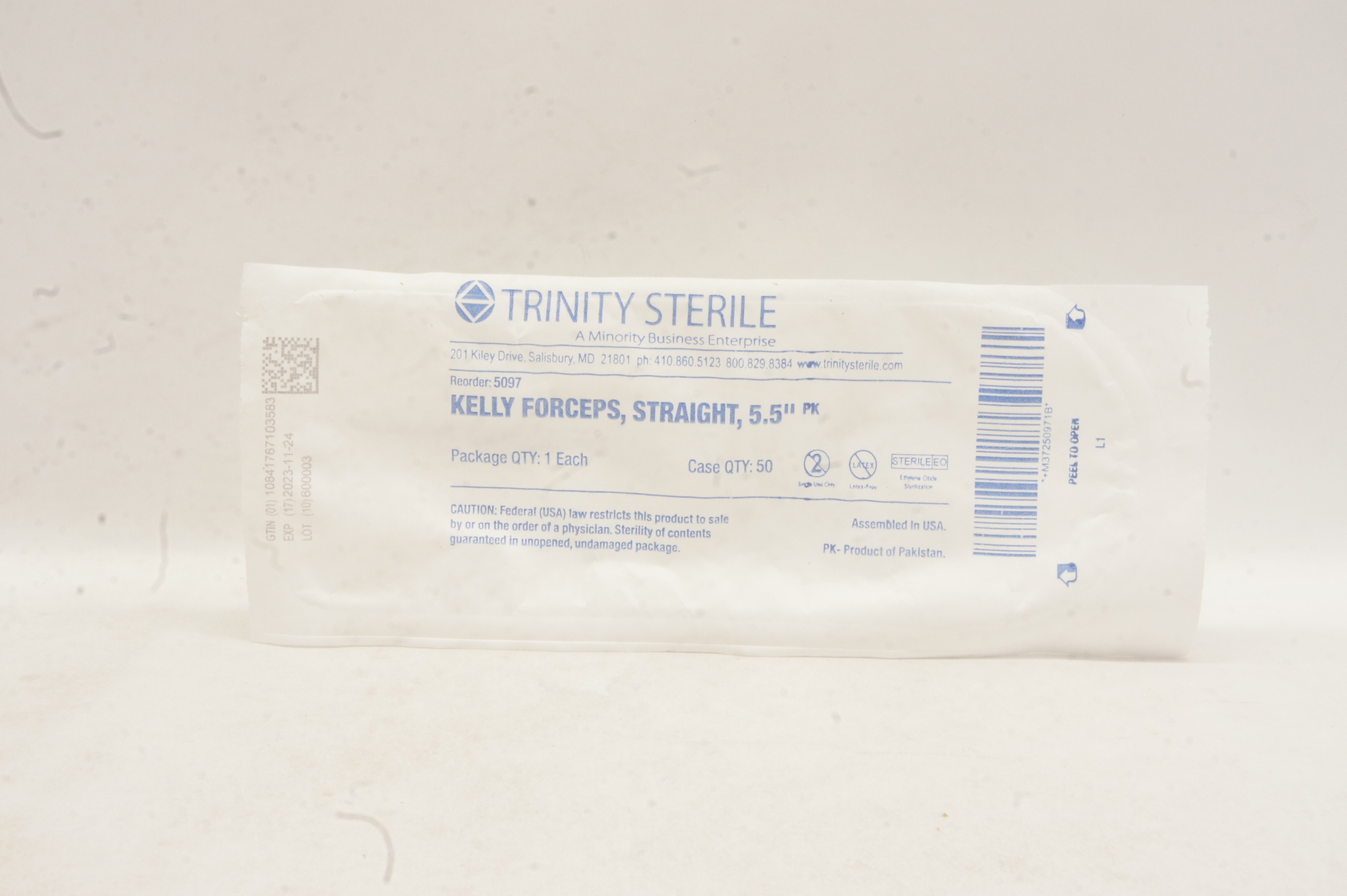 Trinity Sterile 5097 Kelly Forceps STR. 5.5 inch Sterile CS/50