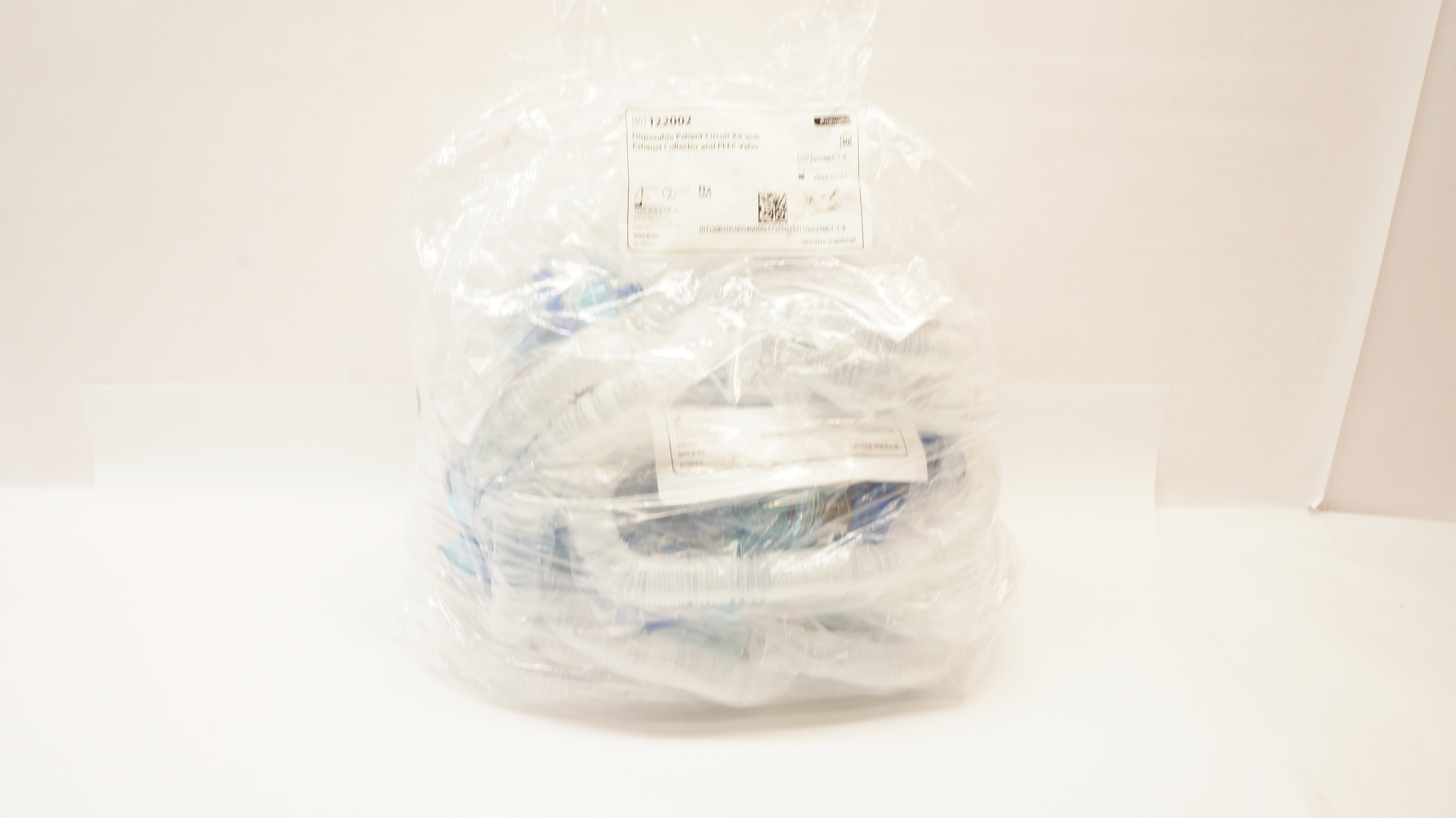Smiths Medical 122002Disposable Patient Circuit Kit W/Exhaust Collector-Box of10