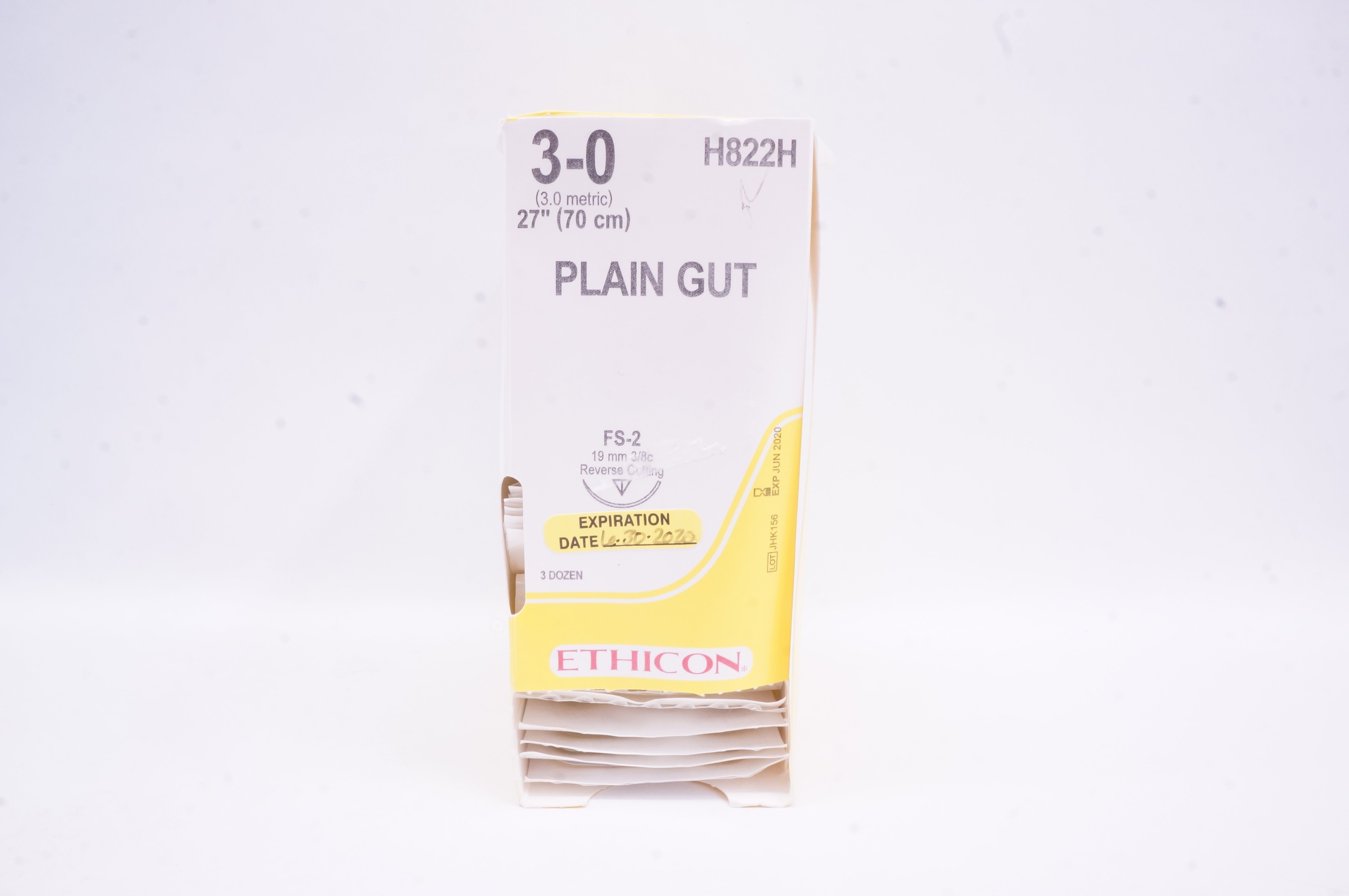Ethicon H822H 3-0 Plain Gut FS-2 19mm 3/8c Reverse Cutting 27in. (x) - Box of 31