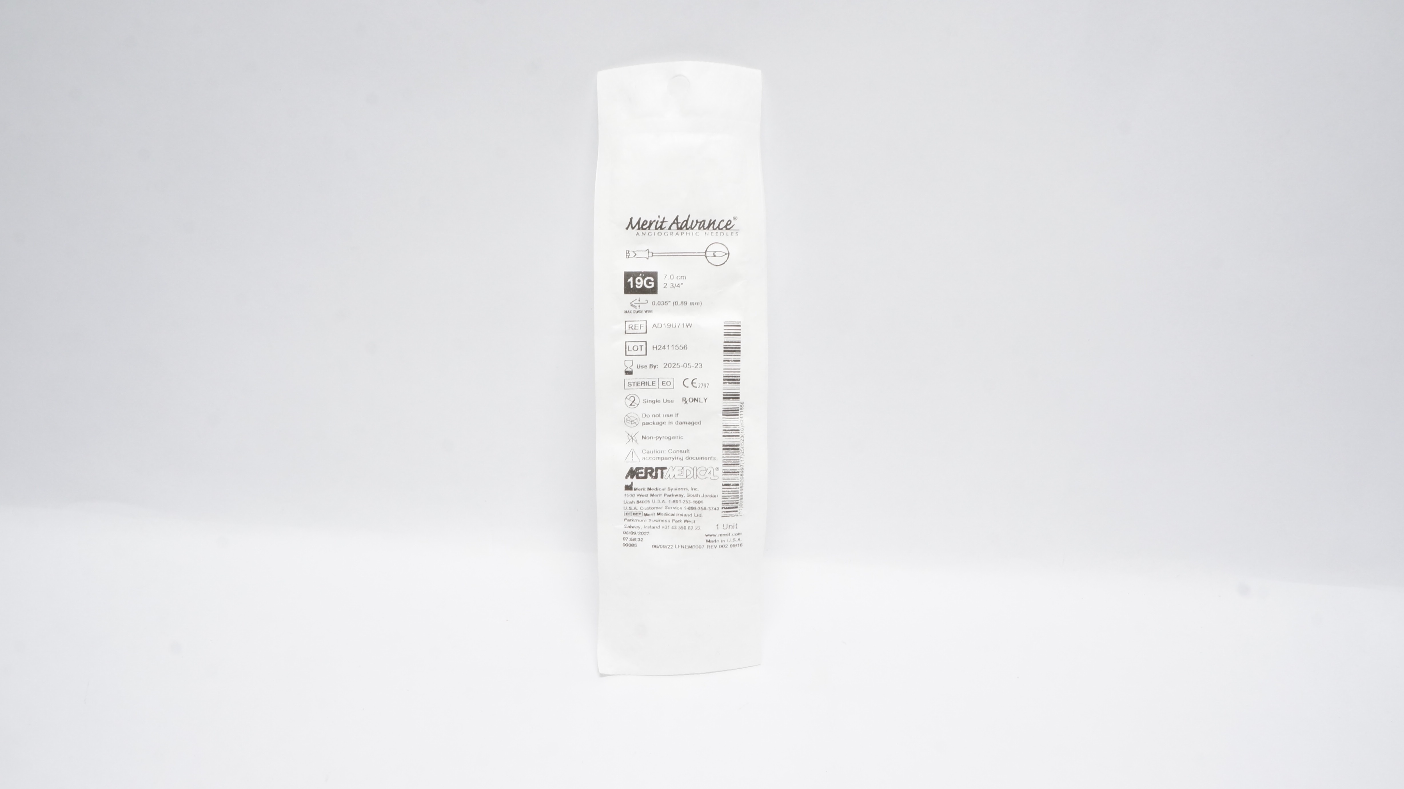 MeritMedical AD19071W Angiographic Needle 19G, 7.0cm x 2 3/4In (x)