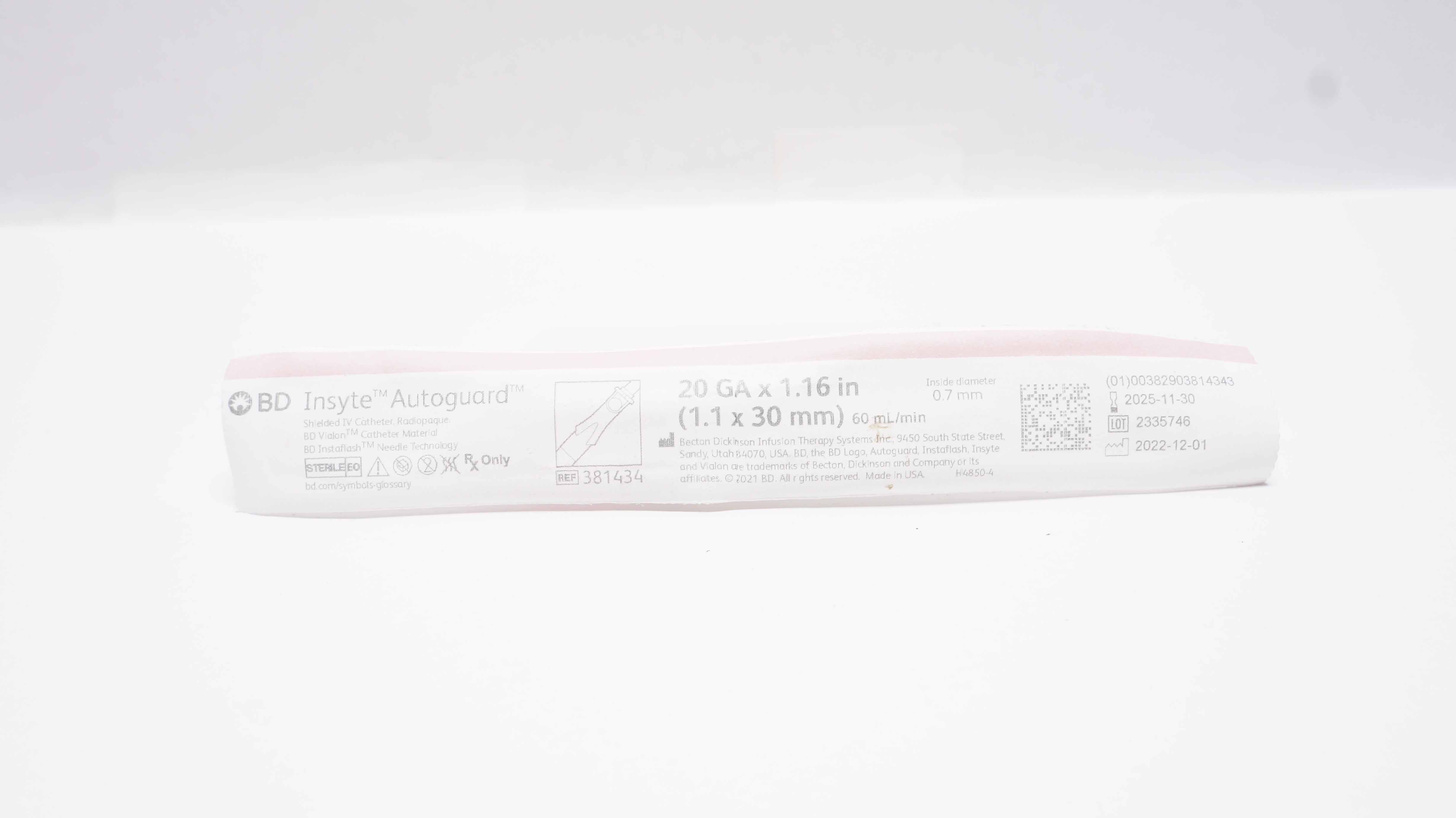BD 381434 Insyte Autoguard Shielded IV Cath. 20Ga x 1.16inch x 60ml/min