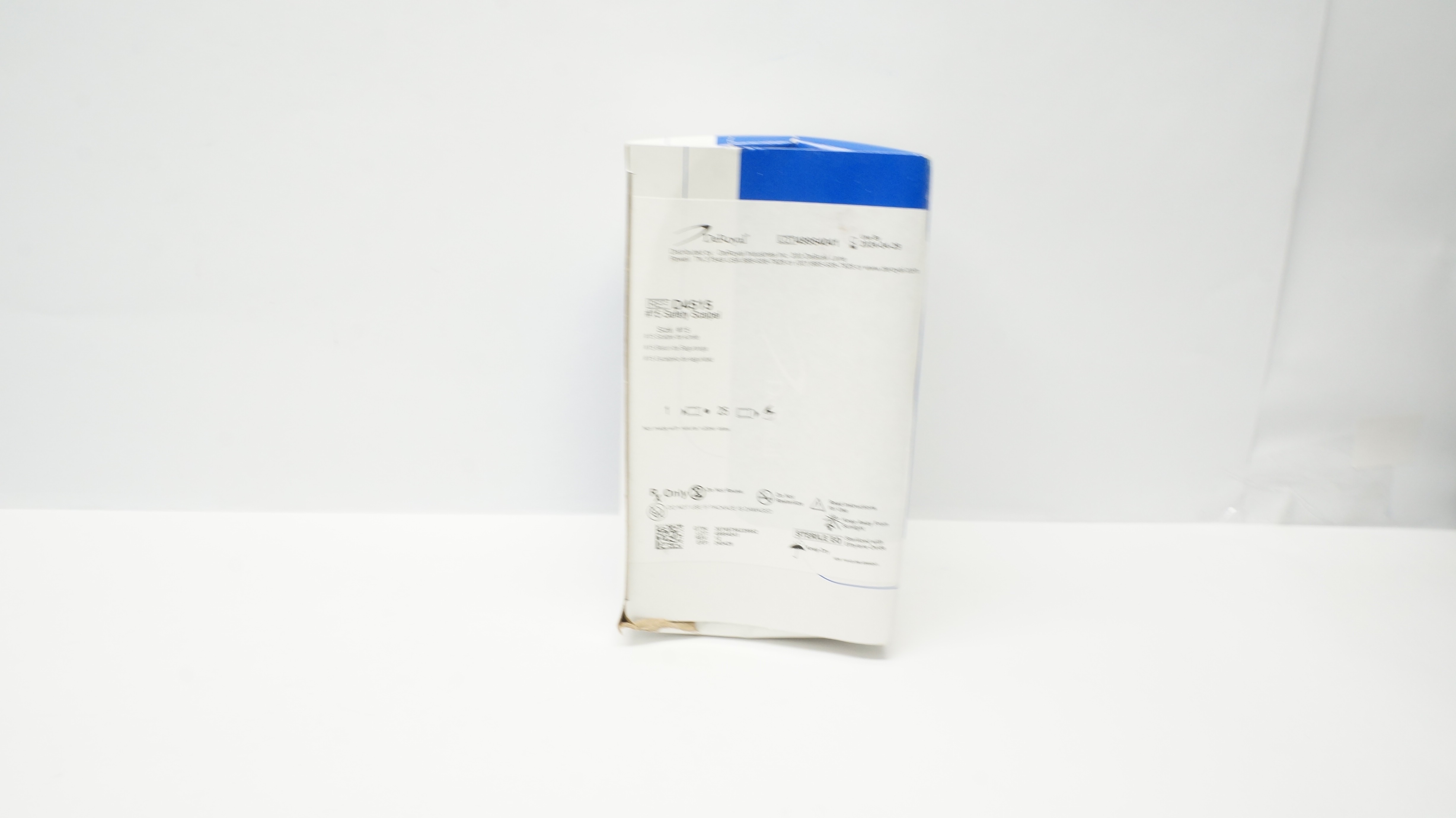 DeRoyal D4515 Safety Scalpel Size #15 - Box of 25