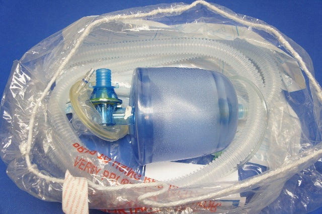 Vital Signs 7250 Adult Resuscitator Bag with Mask