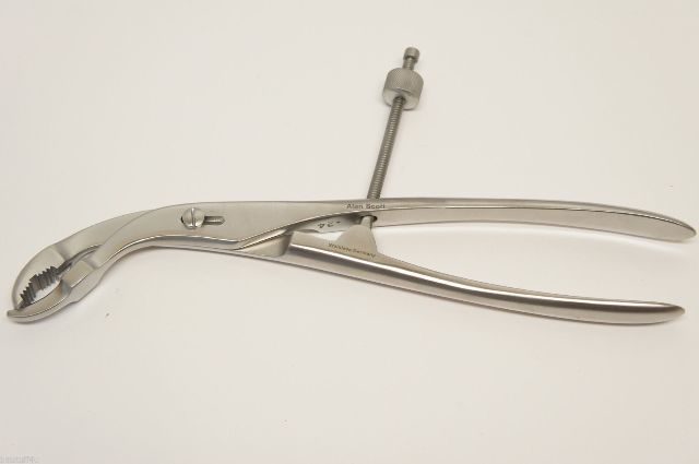Alan Scott Forceps Bobe-Holding Self Centering 9-7/16inch