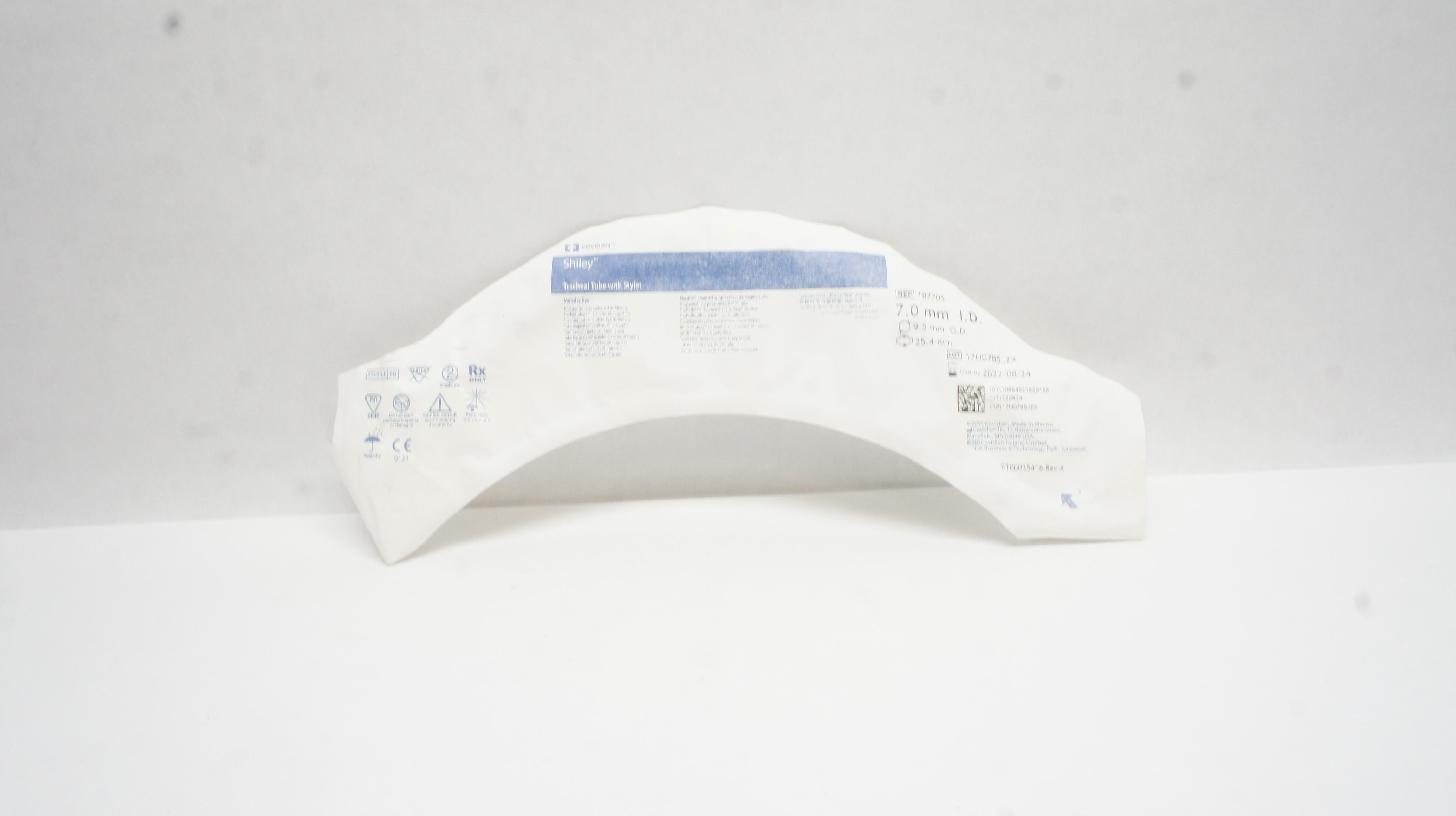 Covidien 18770S TaperGuard Tracheal Tube With Stylet Murphy Eye 7.0mm ID (x)