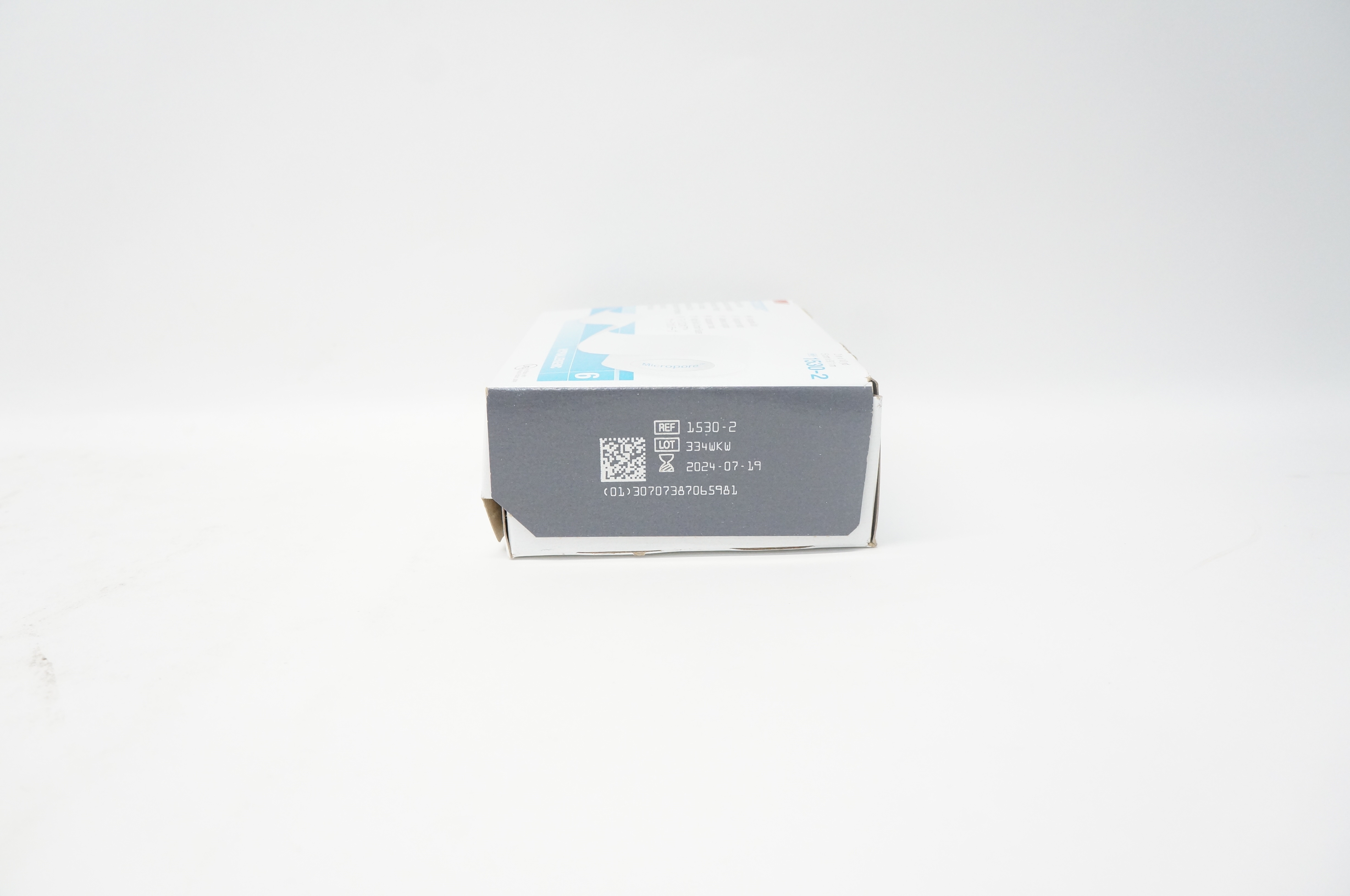 3M 1530-2 Micropore Surgical Tape 2inch x 10yd - Box of 6