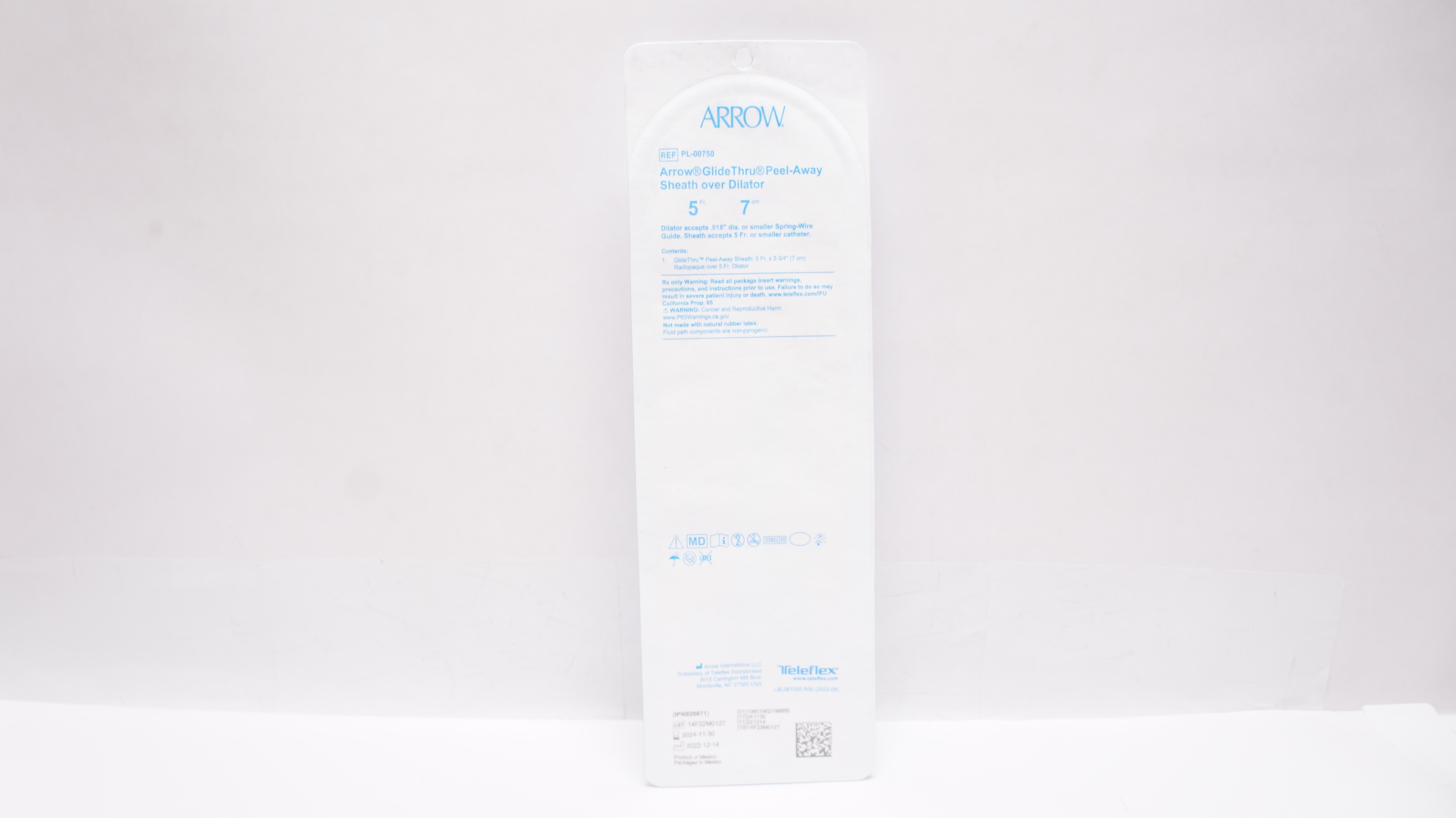 Arrow PL-00750 GlideThru Peel-Away Sheath over Dilator 5Fr x 7cm