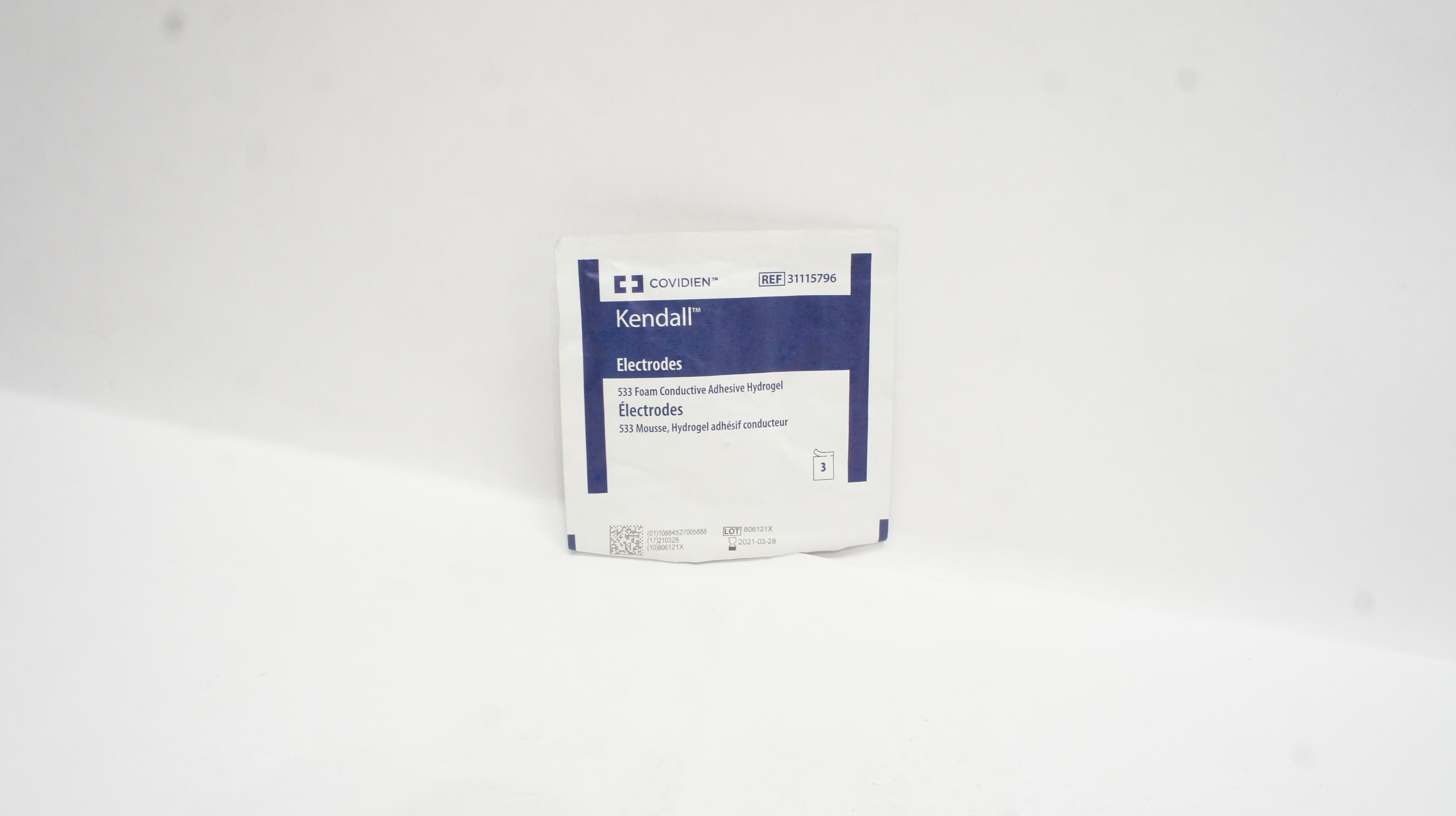 Covidien 31115796 Kendall 533 Foam Electrodes Adhesive Hydrogel - Pack of 3 (x)