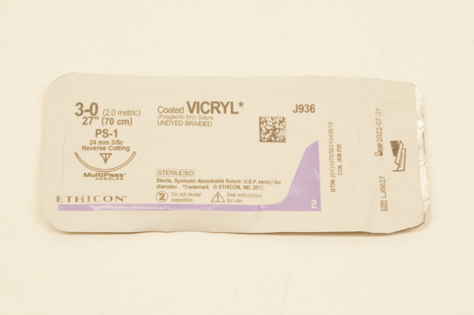 Ethicon J936 3-0 Vicryl, PS-1, 24mm 3/8c Reverse Cutting, 27inch